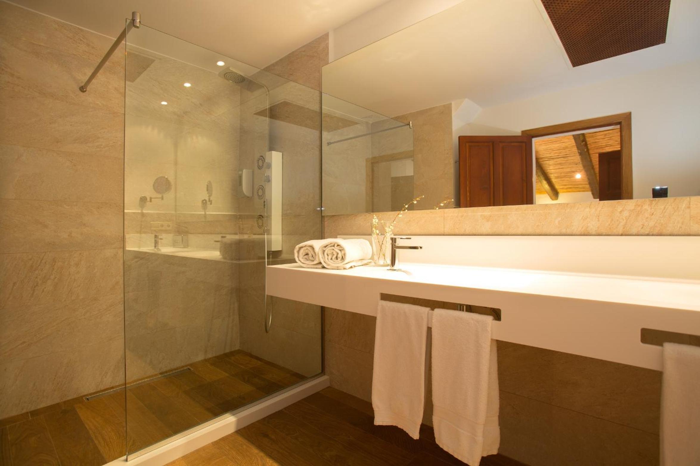 Junior Suite - Photo 4