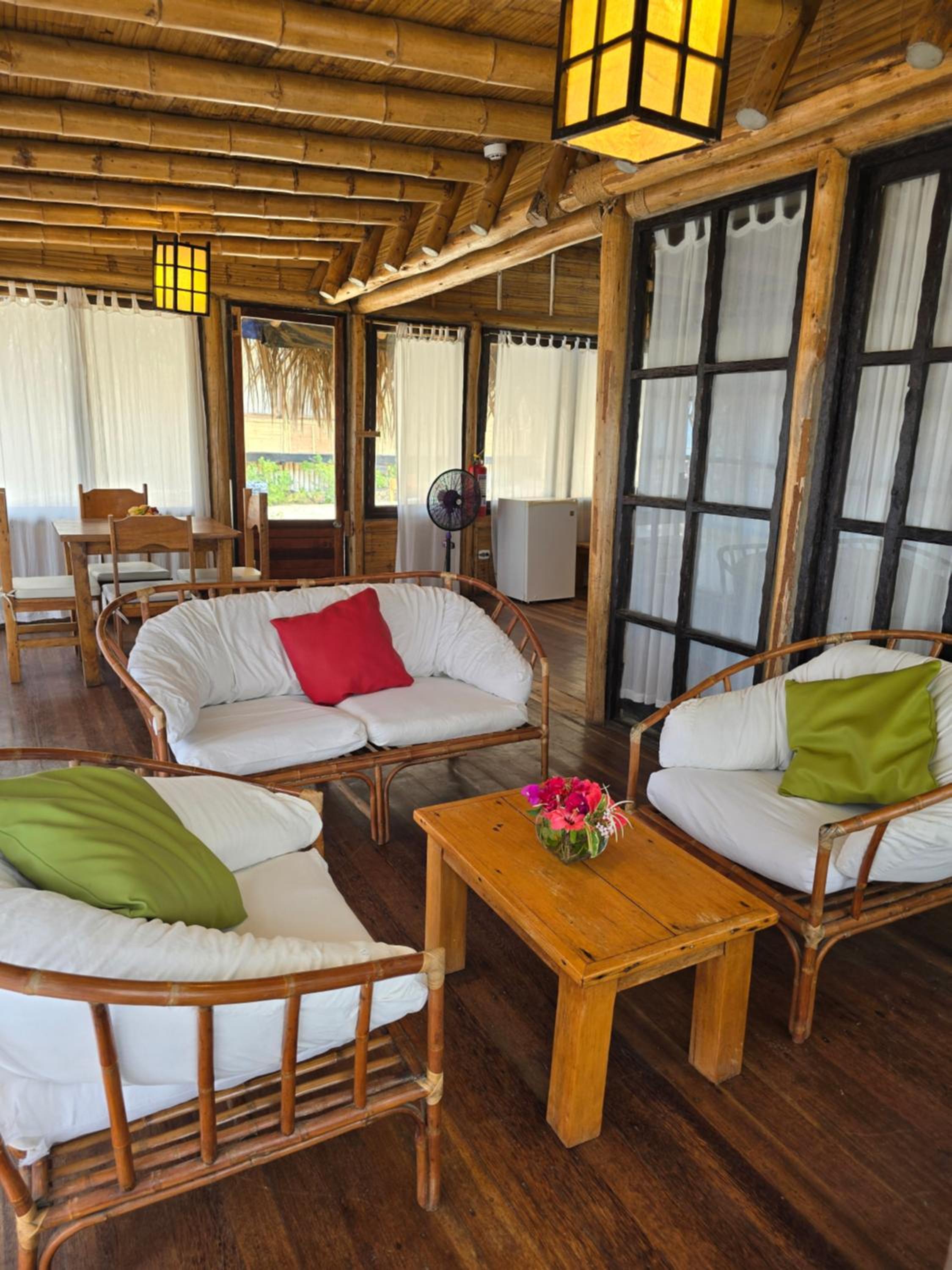 Bungalow with Sea View