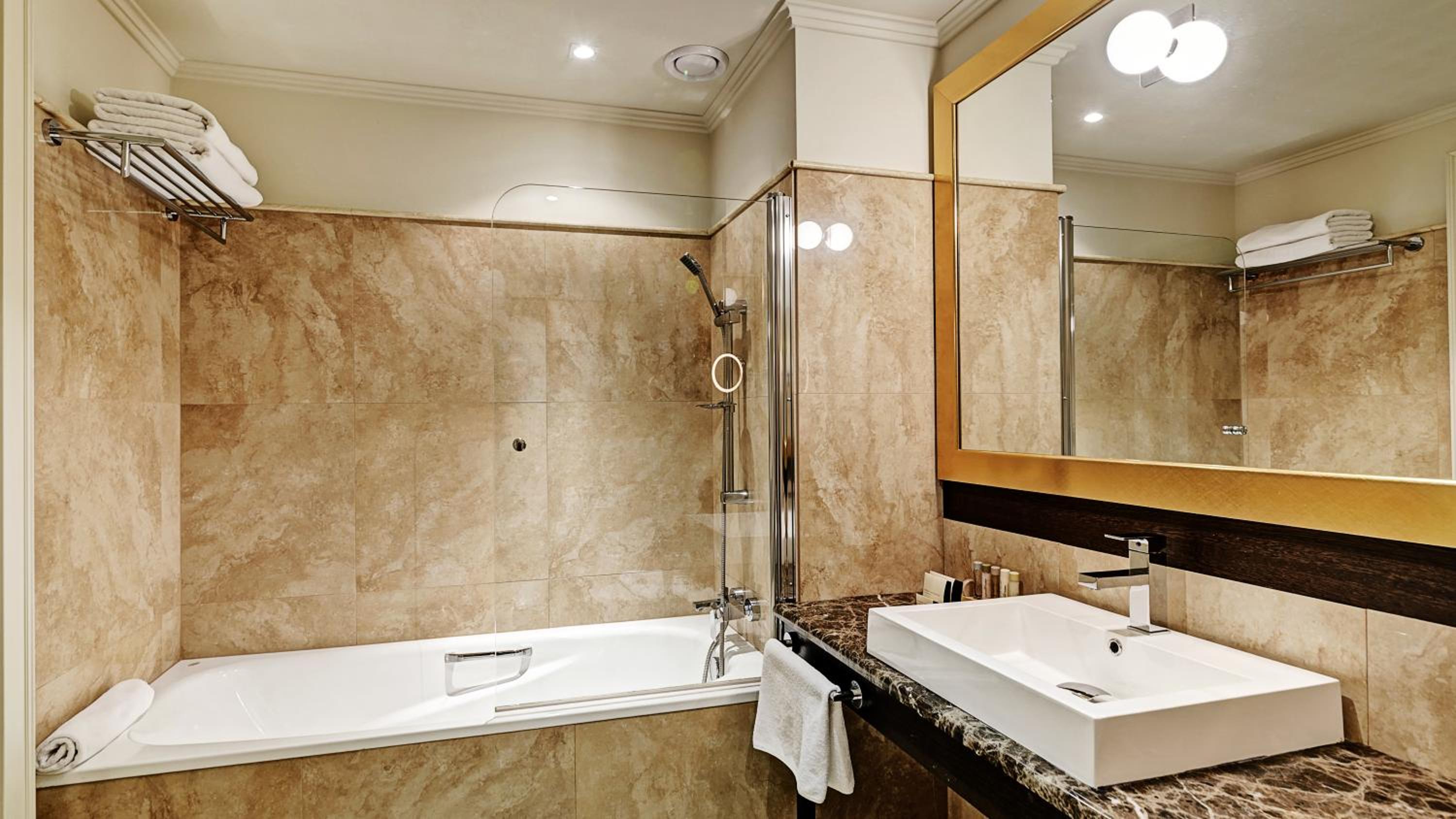 Superior Double Room photo 3