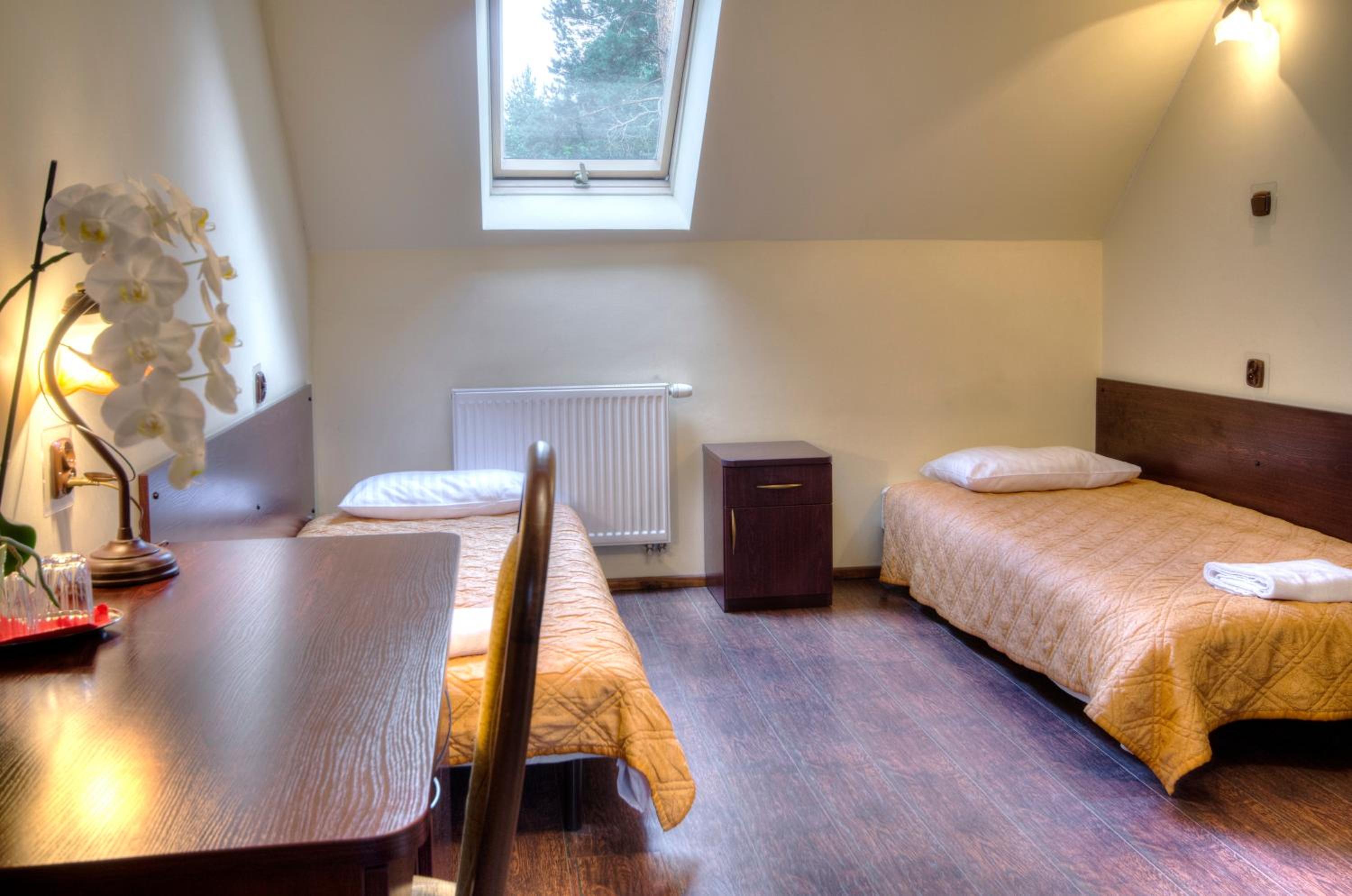 Standard Twin Room photo 3