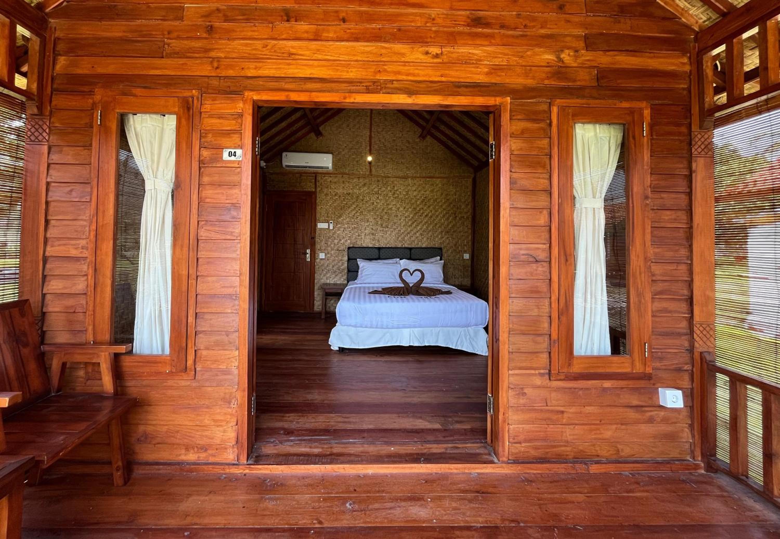 Deluxe Room - Photo 1