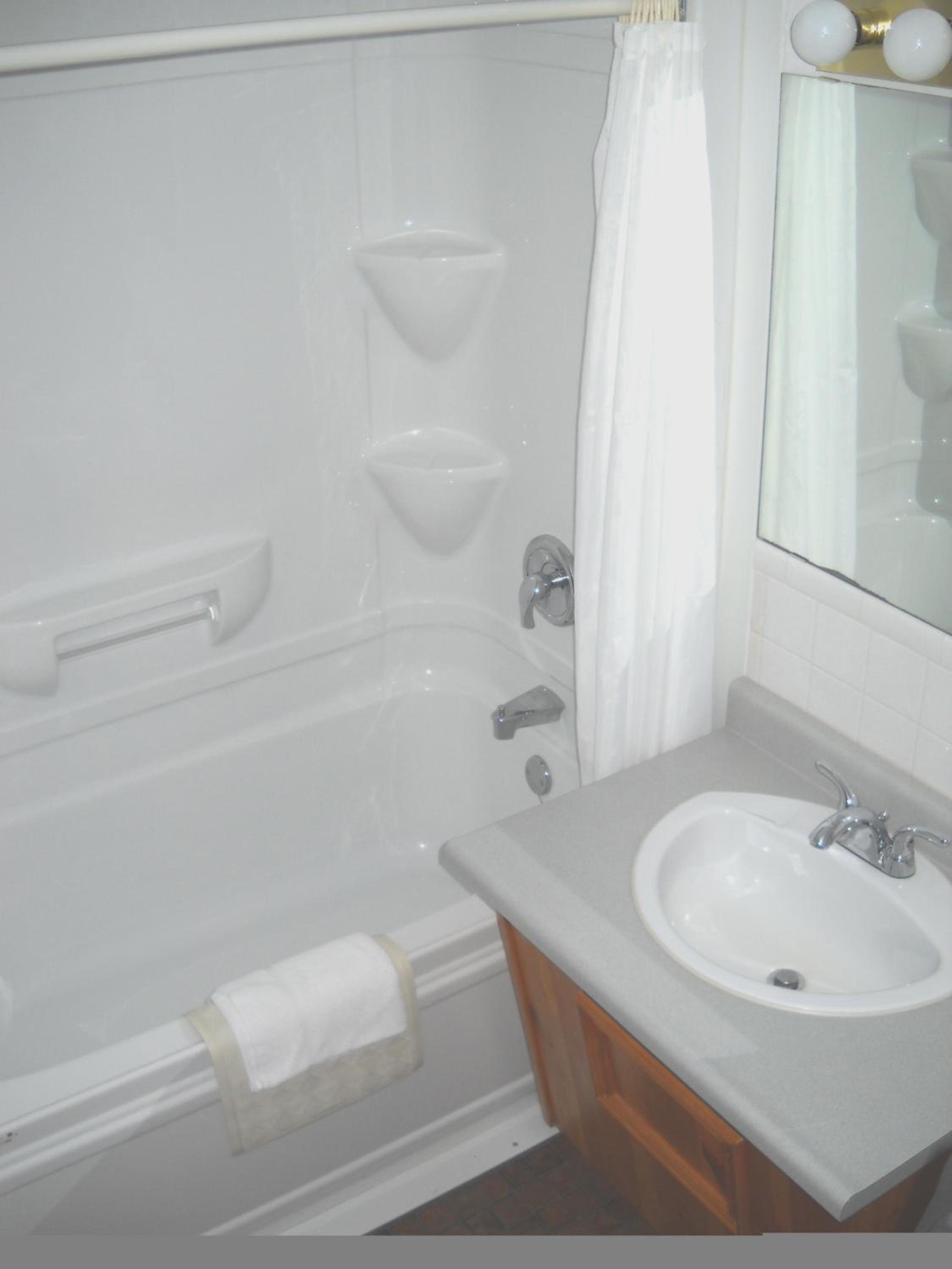 Standard King Room photo 2