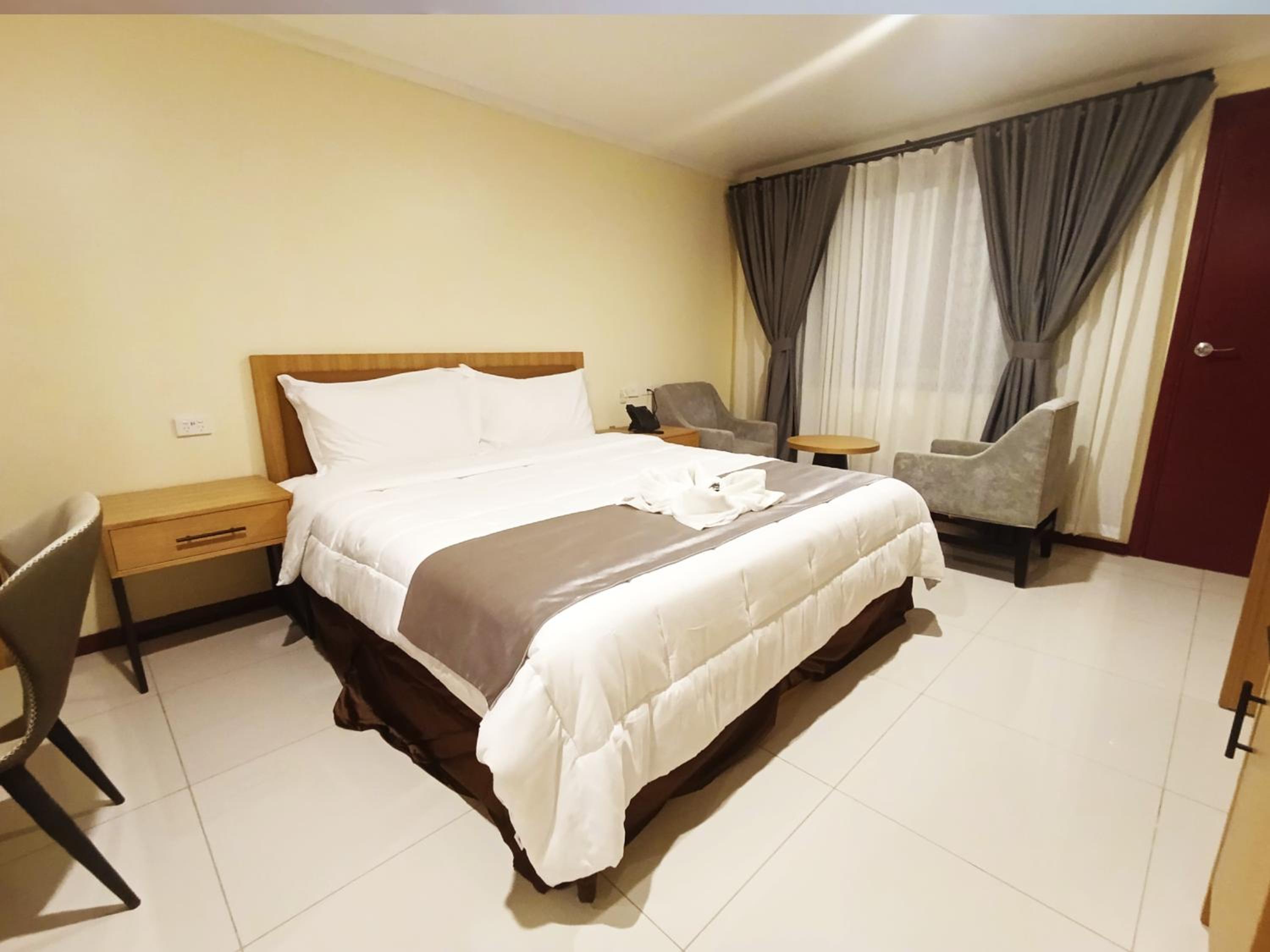 Executive Suite
