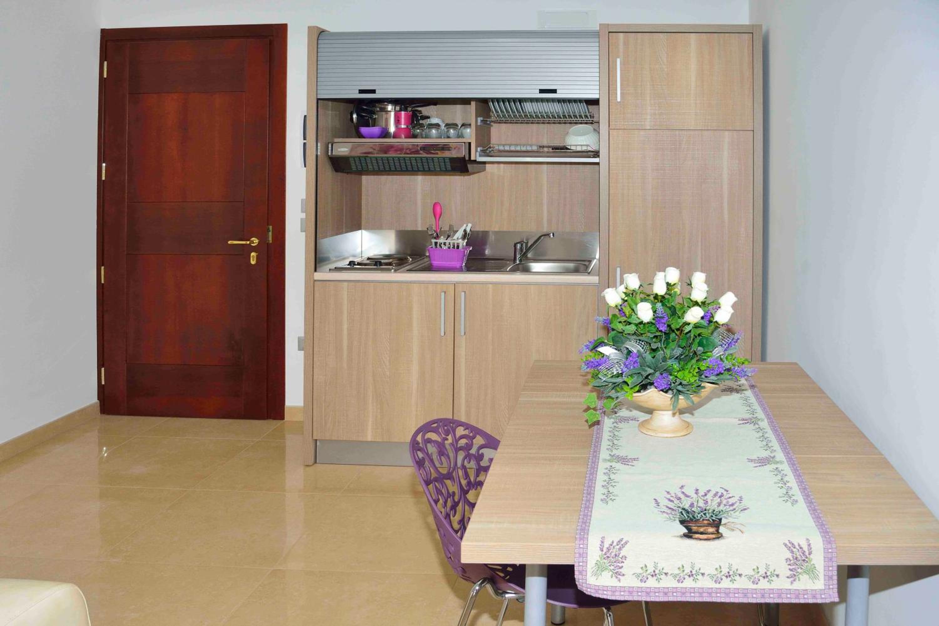 One-Bedroom Apartment (3 Adults) photo 2