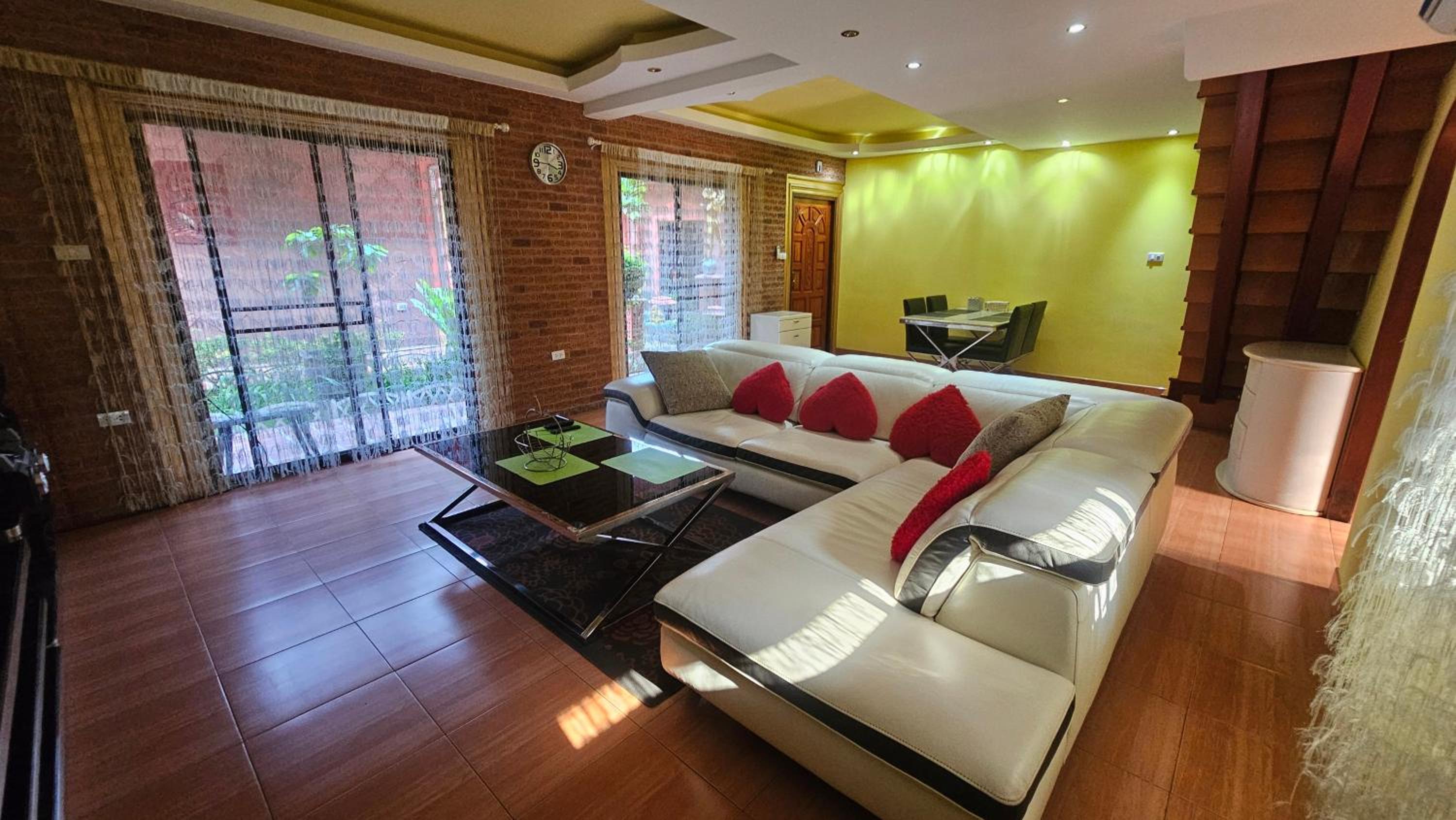 Two-Bedroom Deluxe Apartment photo 1