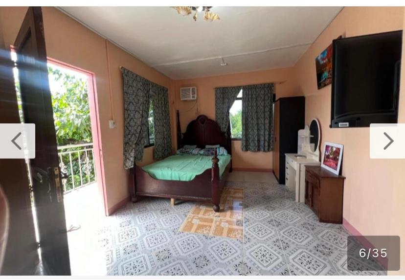 Family Studio