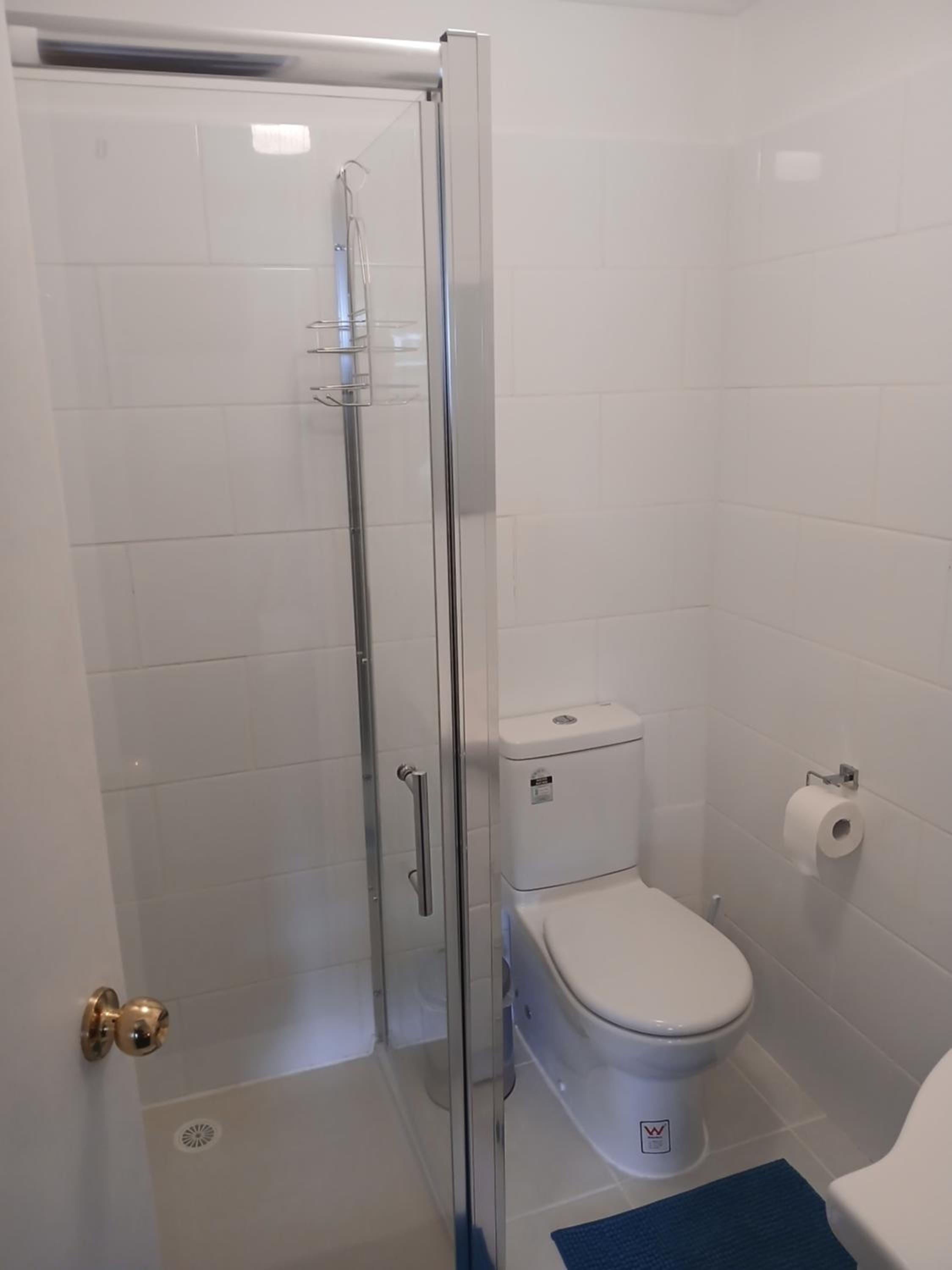 Standard Twin Room with Mountain View
