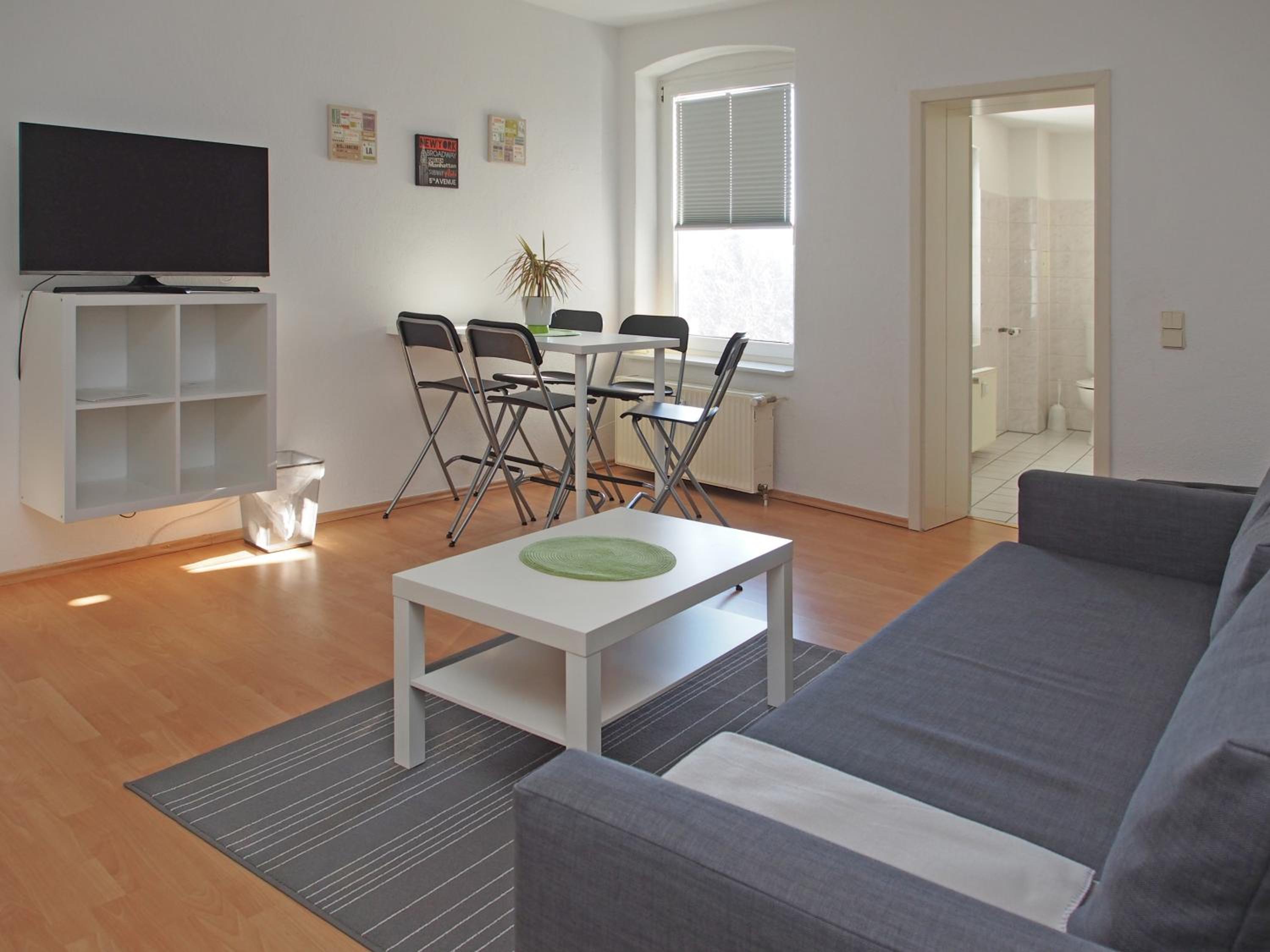 Two-Bedroom Apartment - Annex photo 1