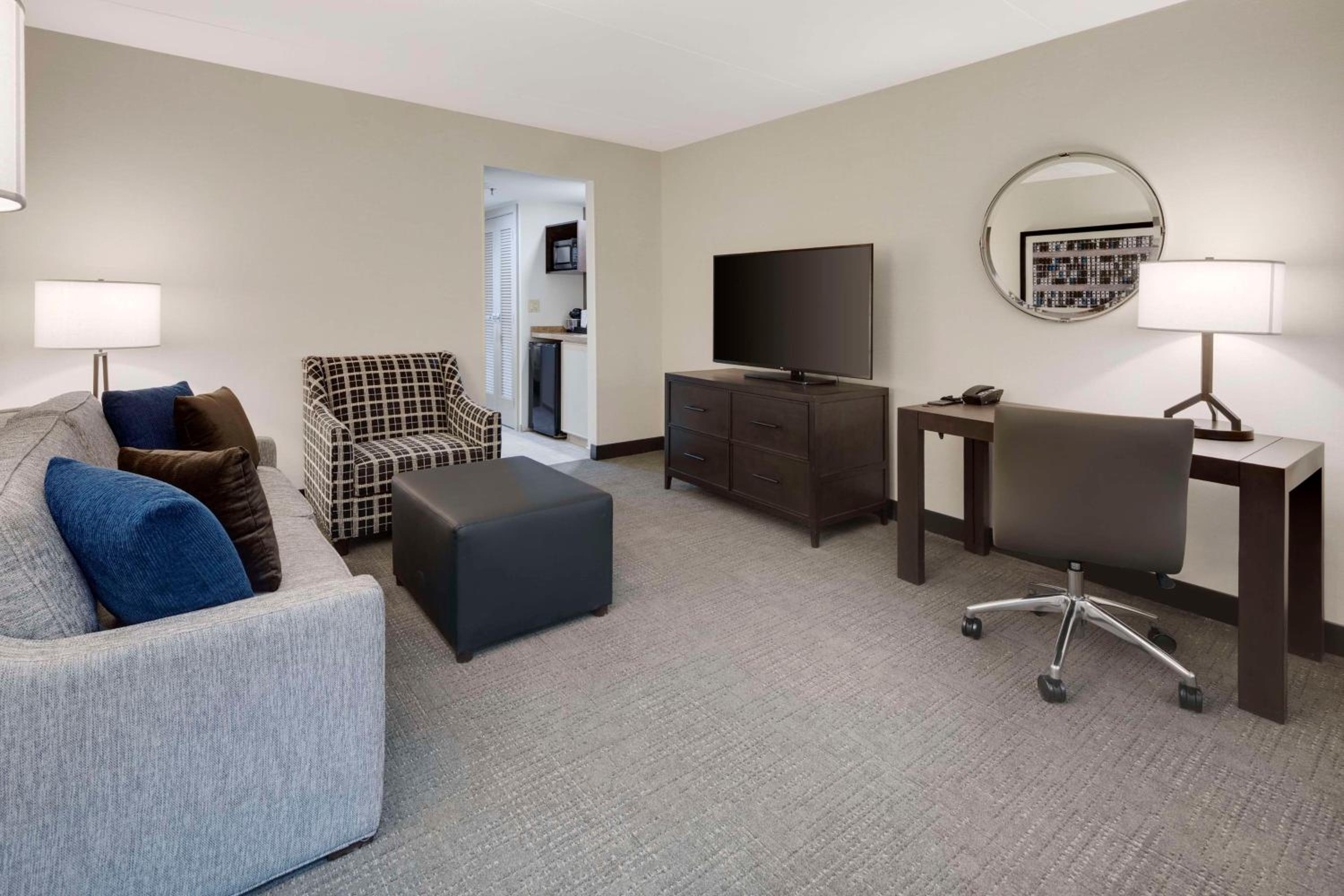 Oversize Suite with Two Double Beds - Photo 3