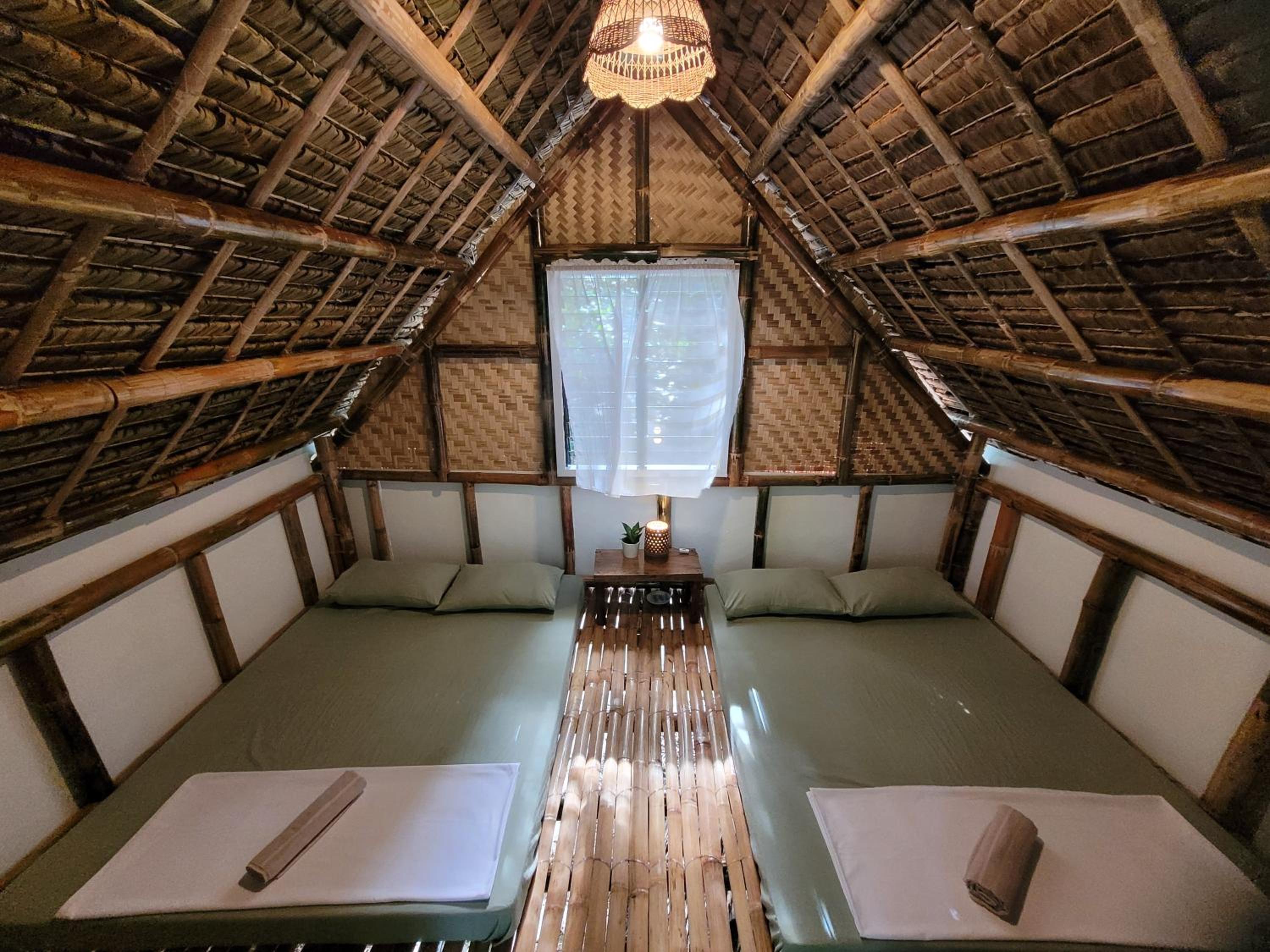 Bungalow with Fan - Photo 3