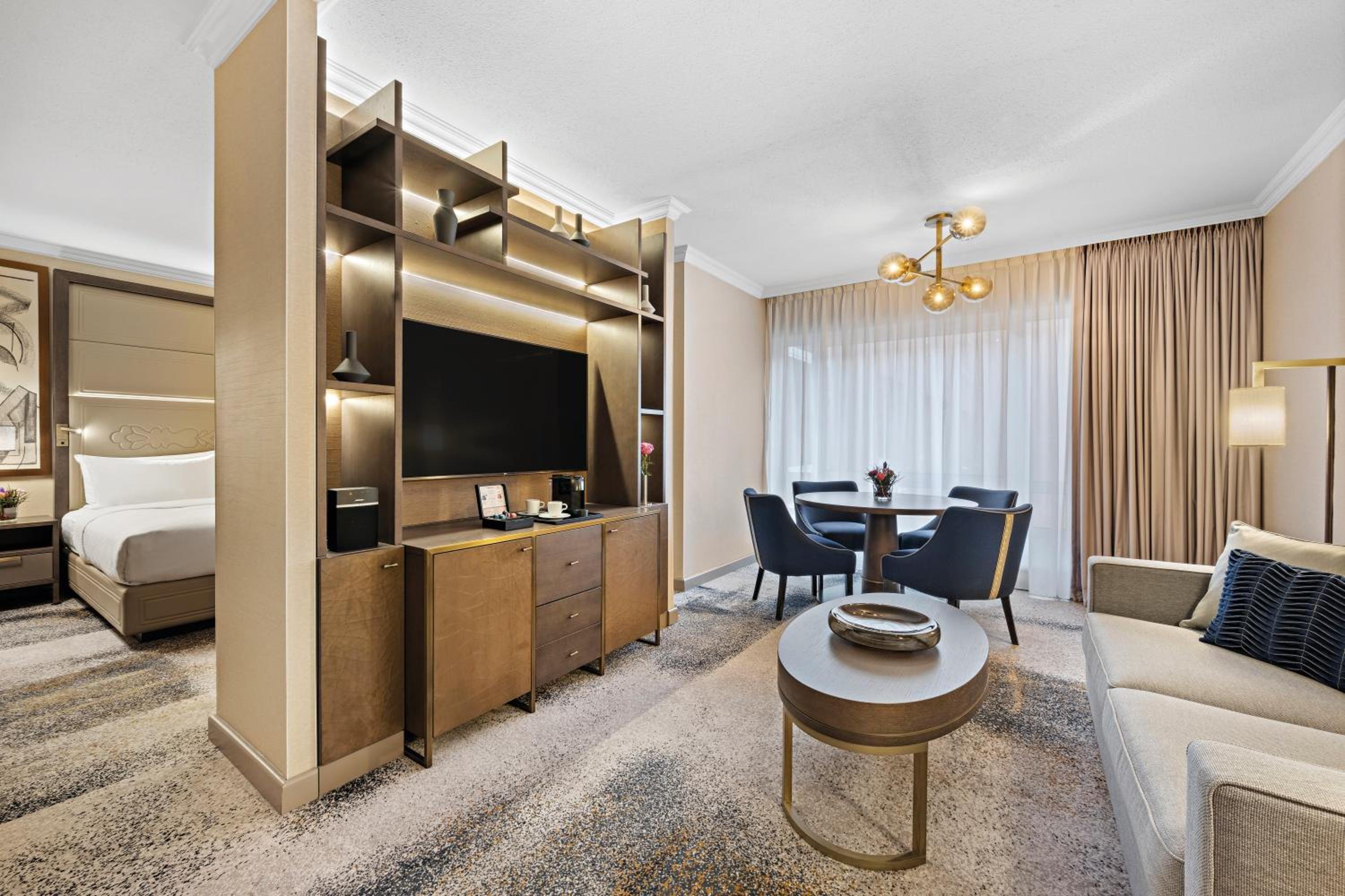 Junior Suite - Photo 2