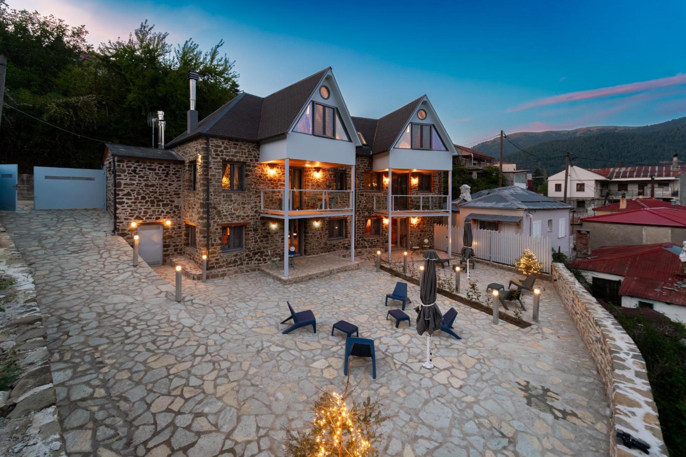 Superior Chalet