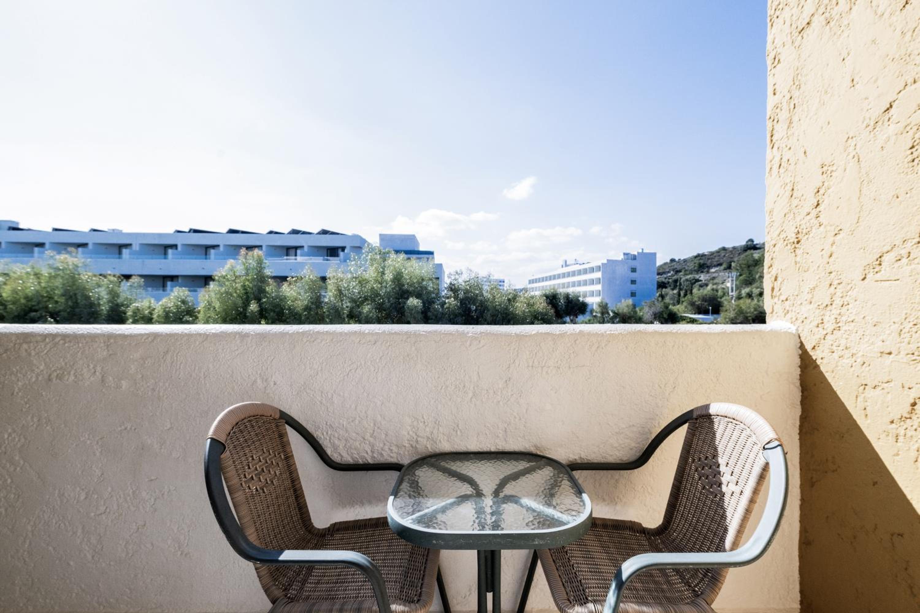 Standard Double Room with Garden View