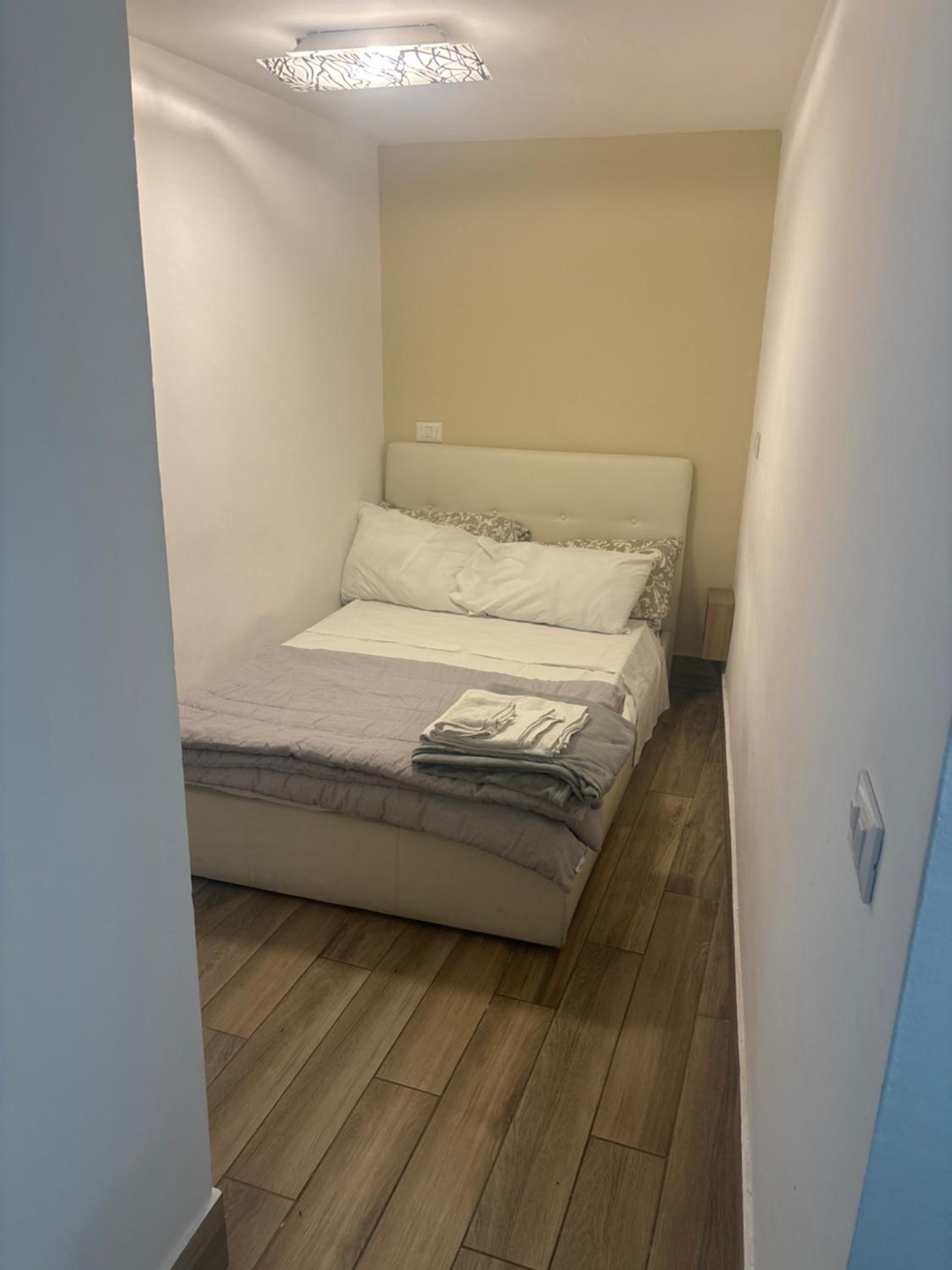 Small Double Room photo 1