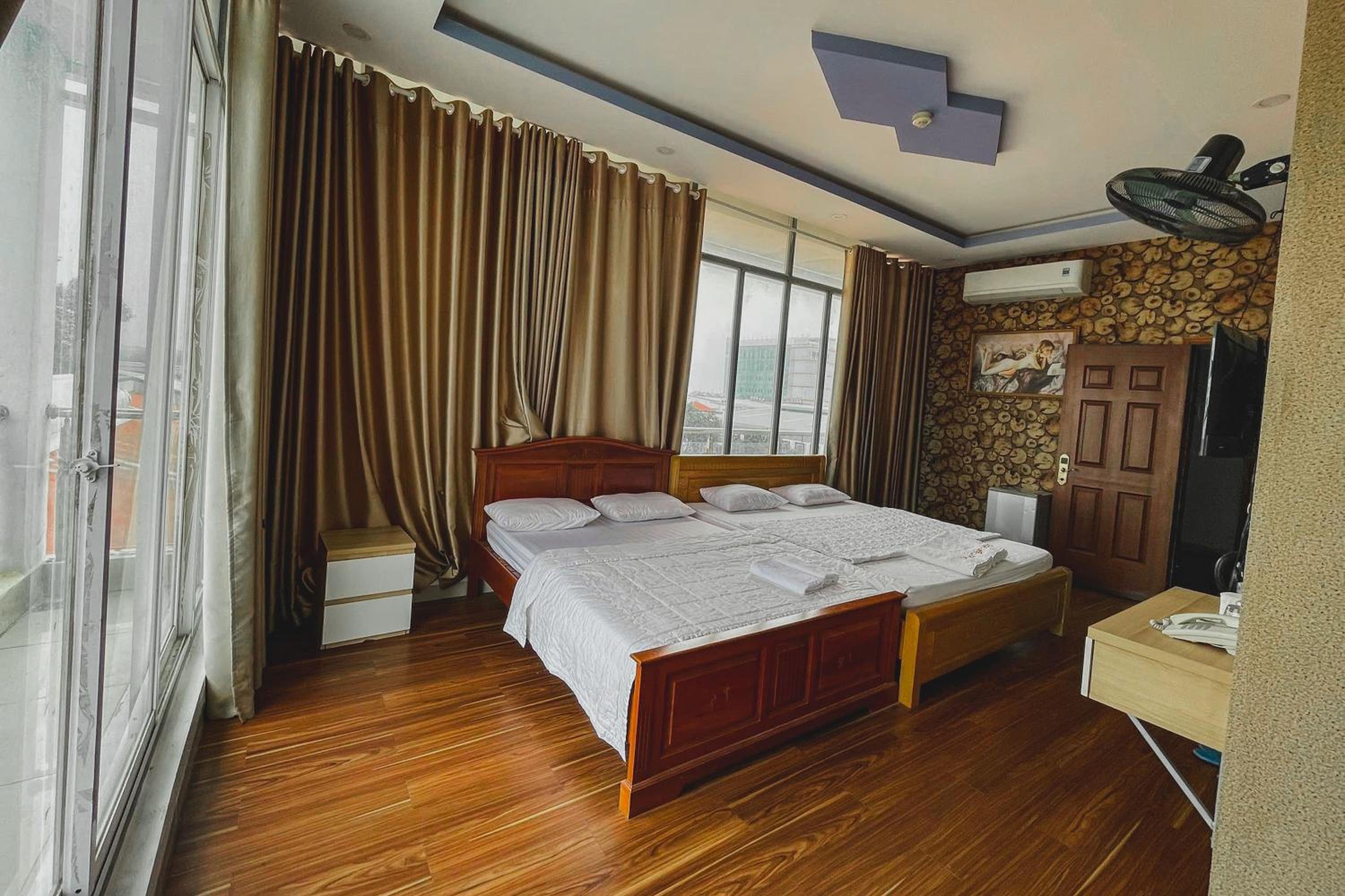 Premium Quadruple Room - Photo 3