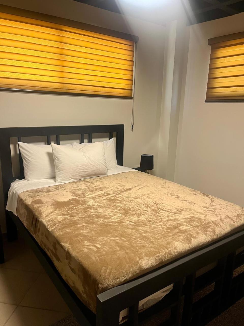 Basic Triple Room photo 2