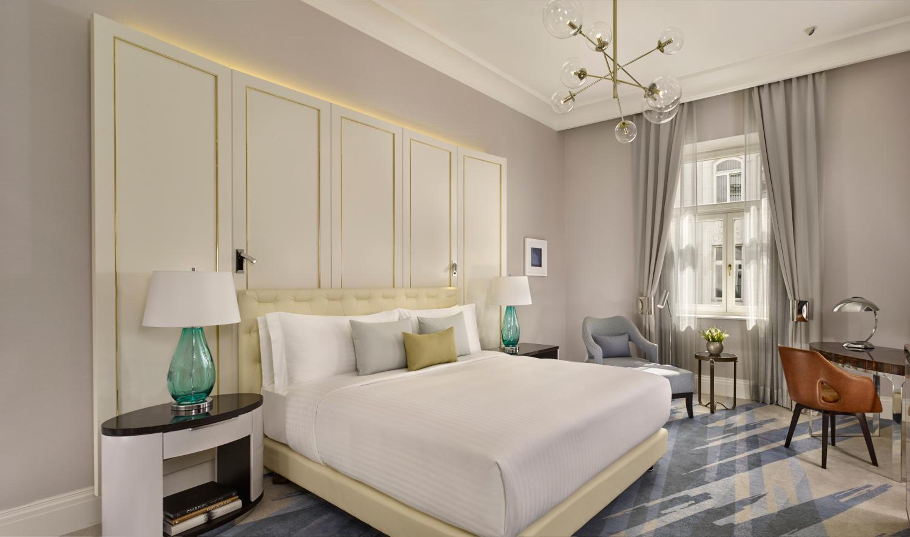 Accessible Superior King Room