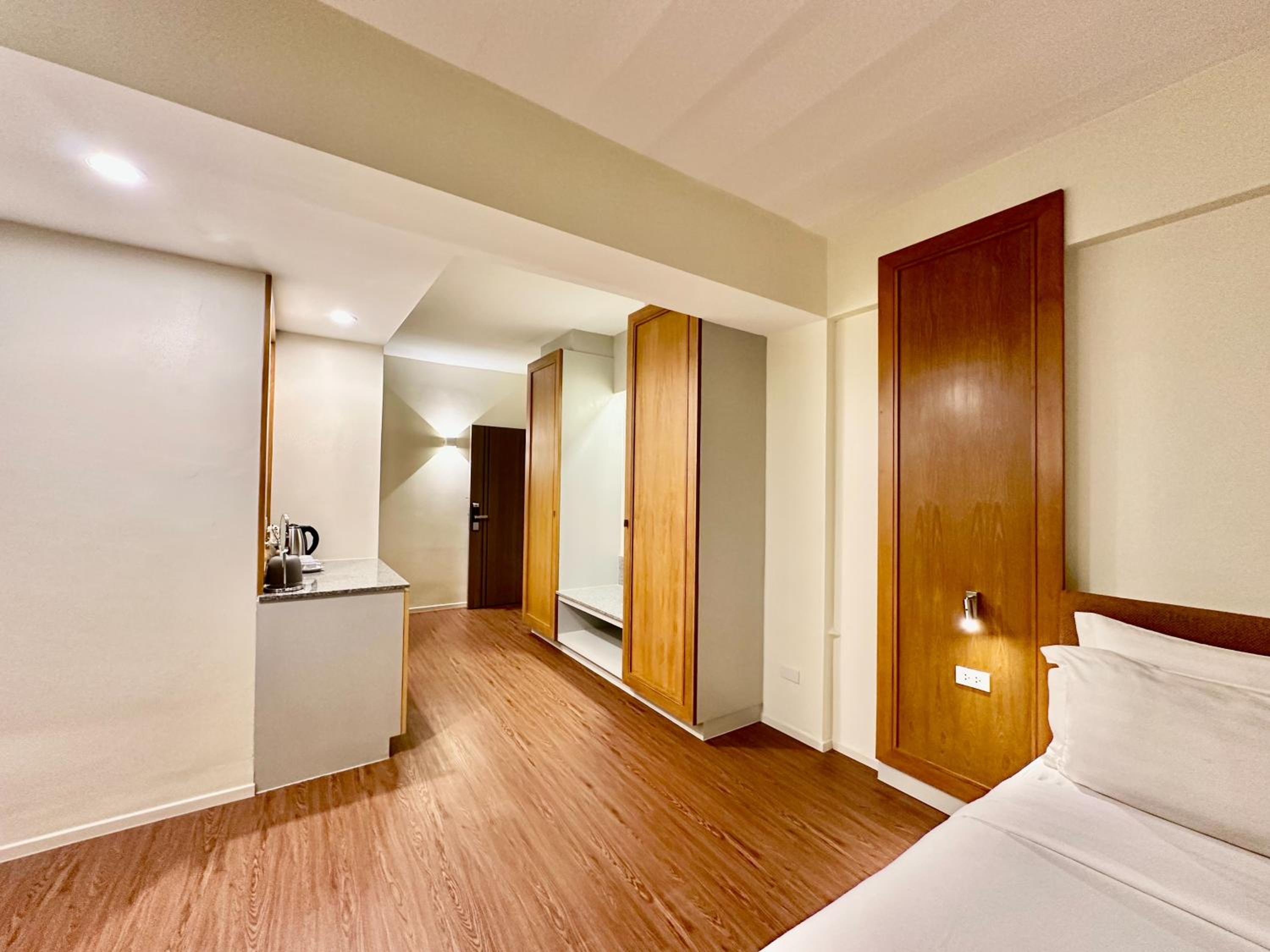 Deluxe Double Room - Photo 3