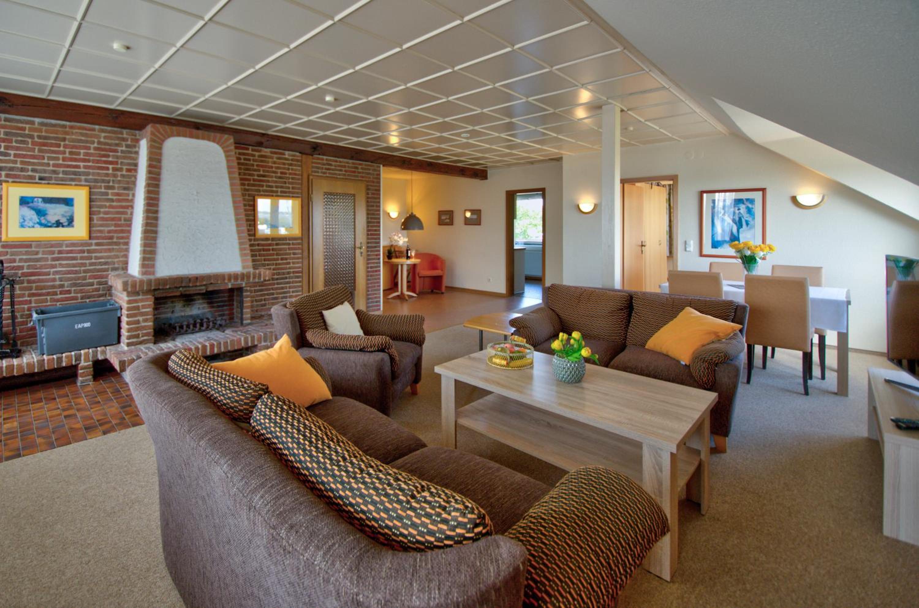 Two-Bedroom Apartment with Balcony and Sea View