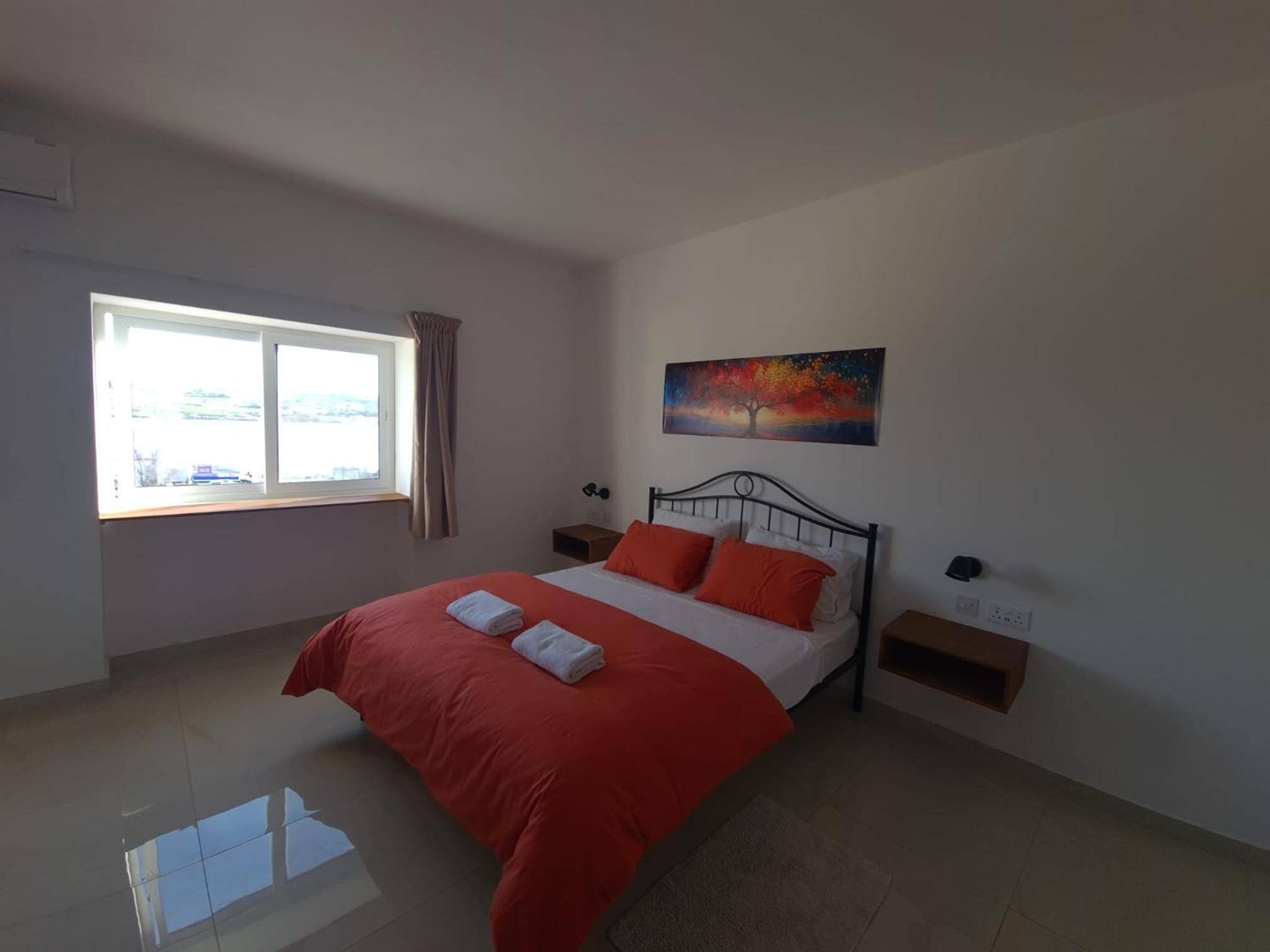Double Room with Sea View - Photo 3