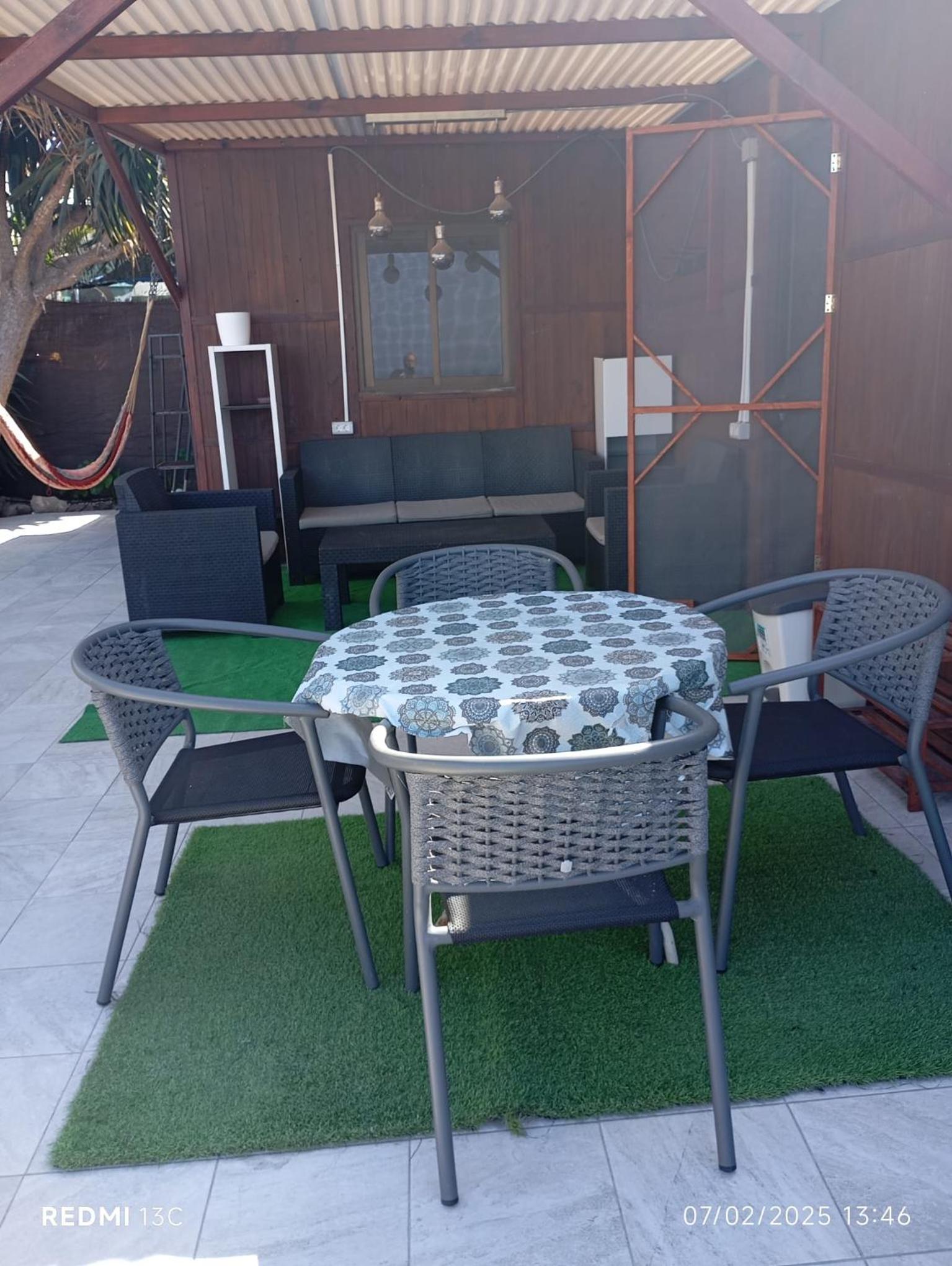 Family Room with Terrace photo 3
