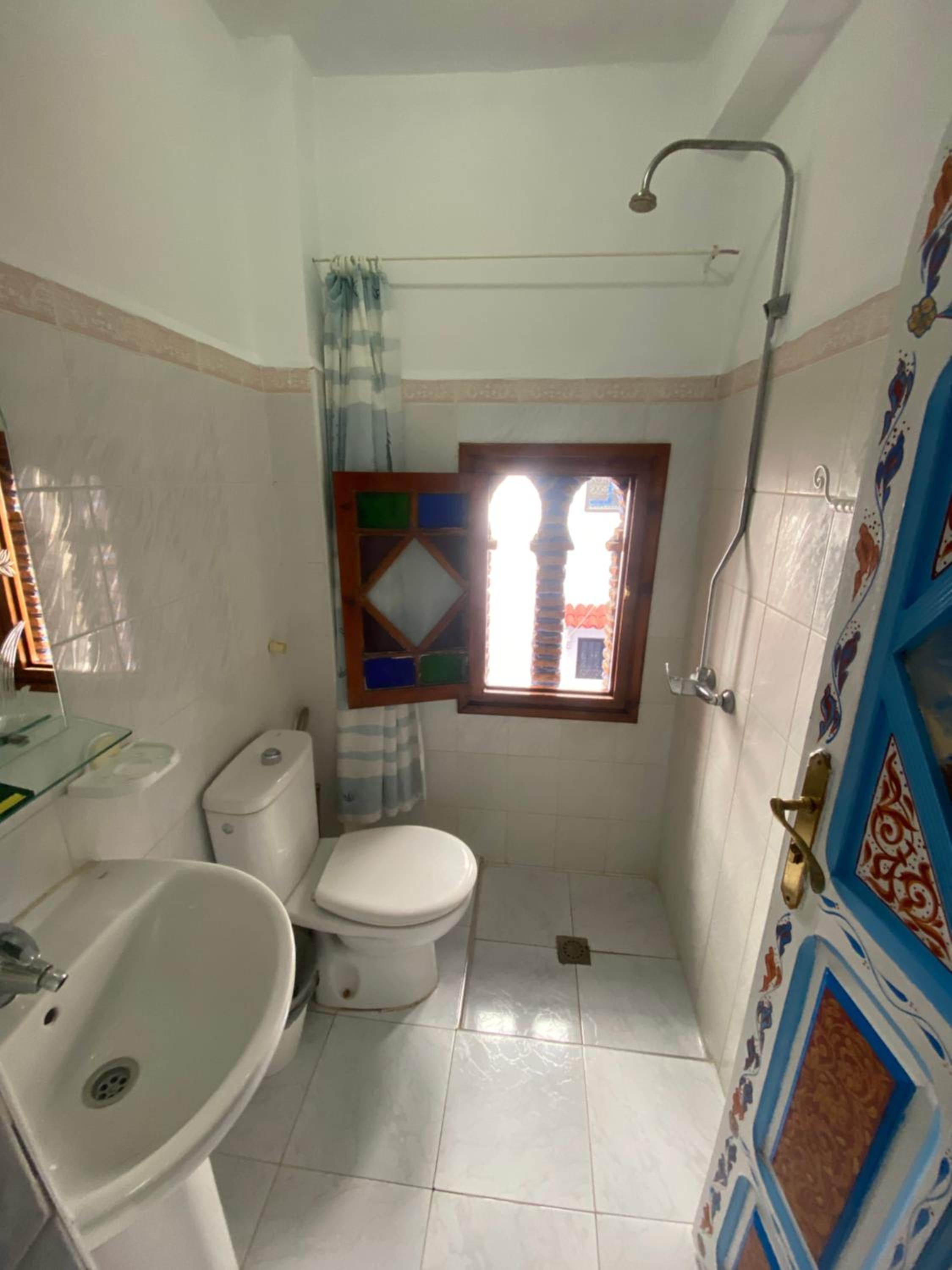 Comfort Triple Room with Shower - Photo 10