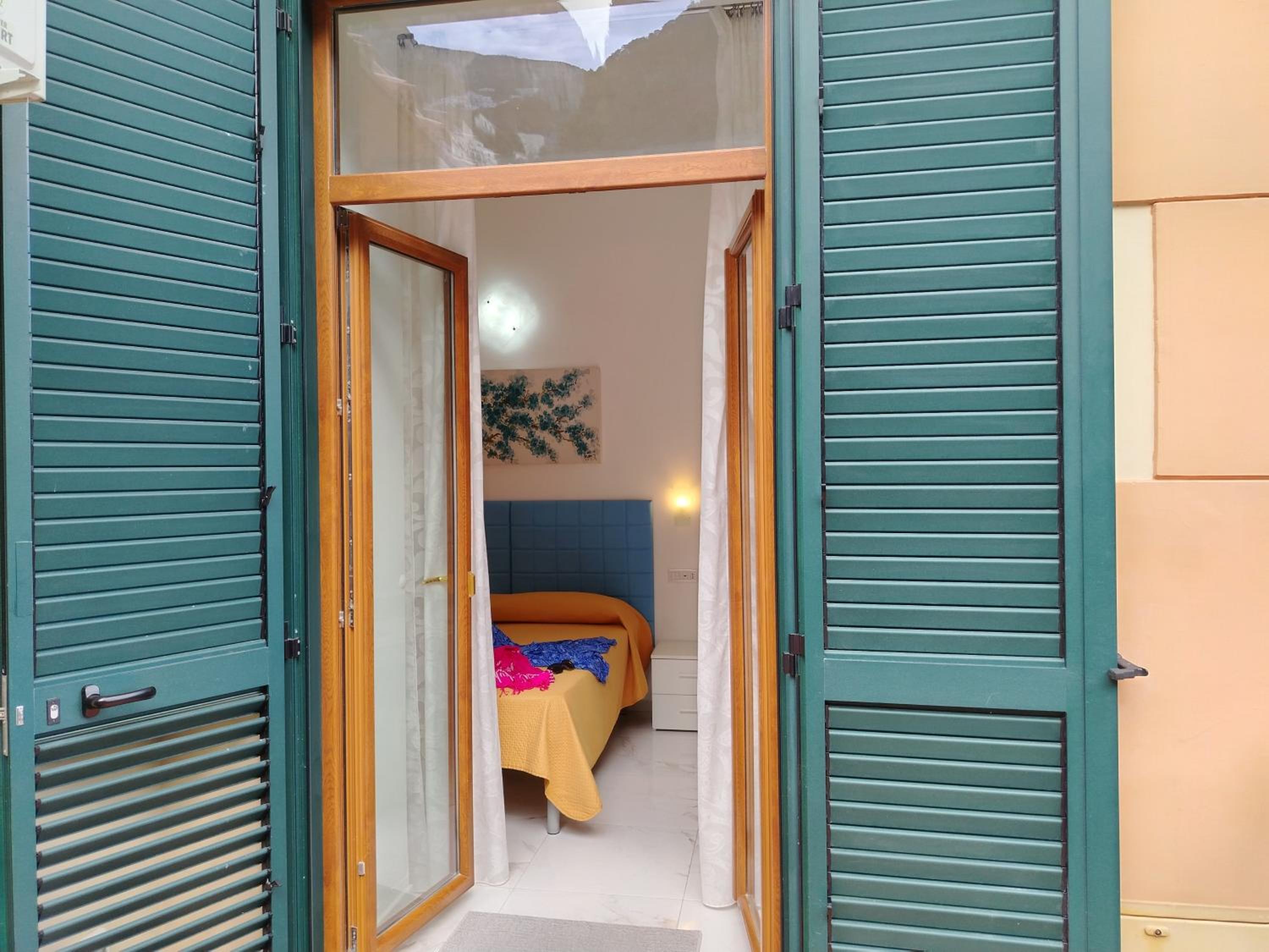 Double Room with Terrace - Photo 6