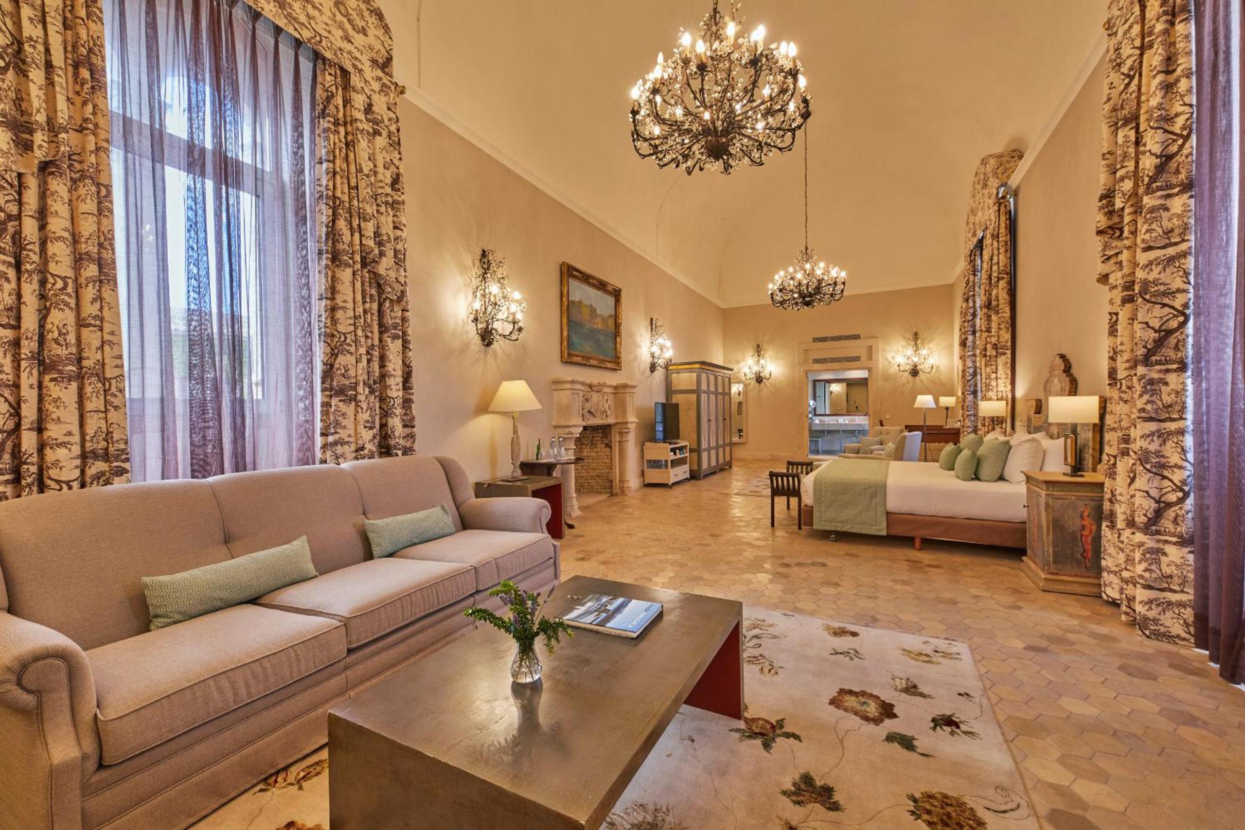 Elegant Suite at Zoetry Mallorca Wellness & Spa Elegant Suite at Zoetry Mallorca Wellness & Spa