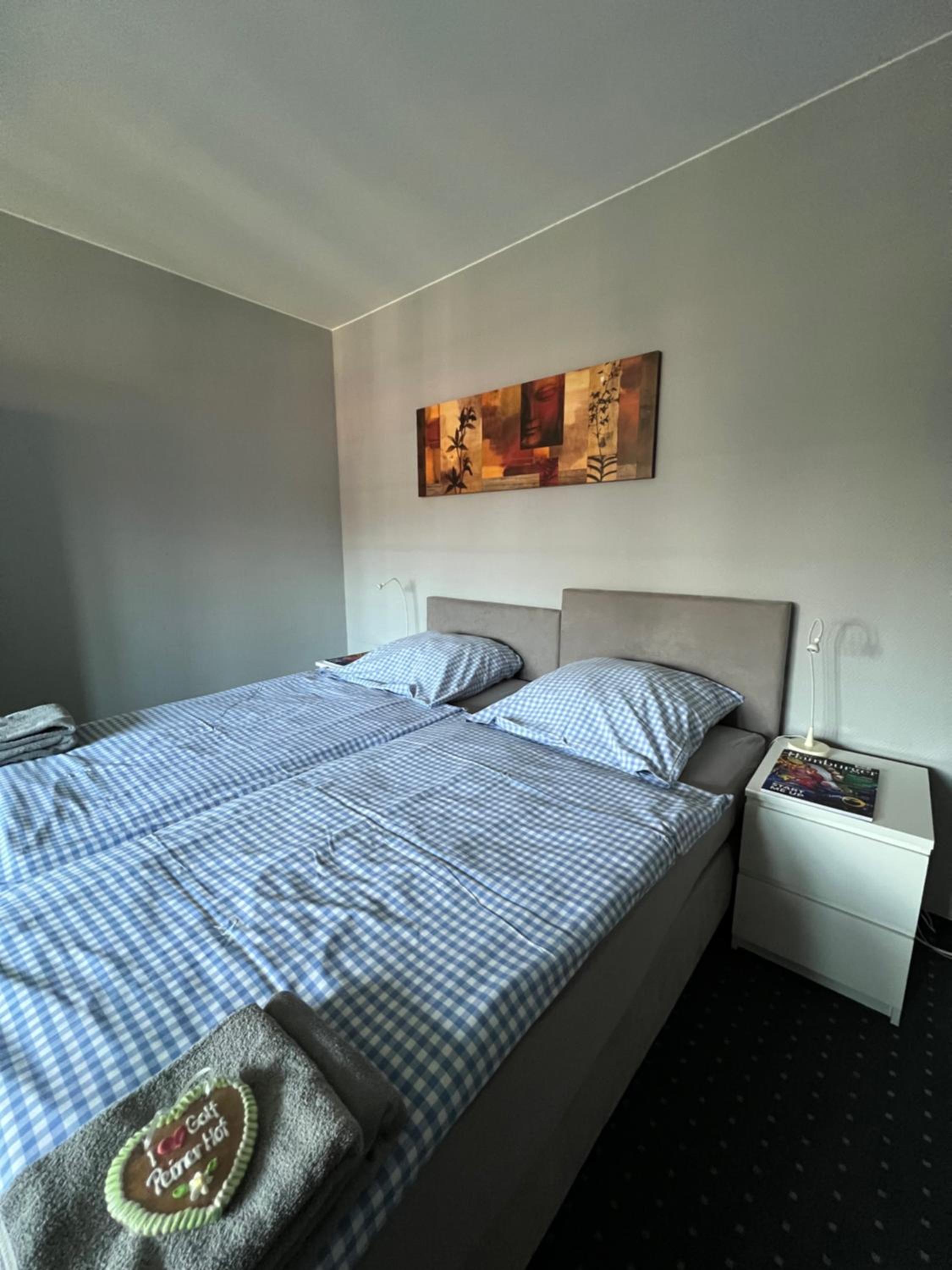 Apartment photo 1