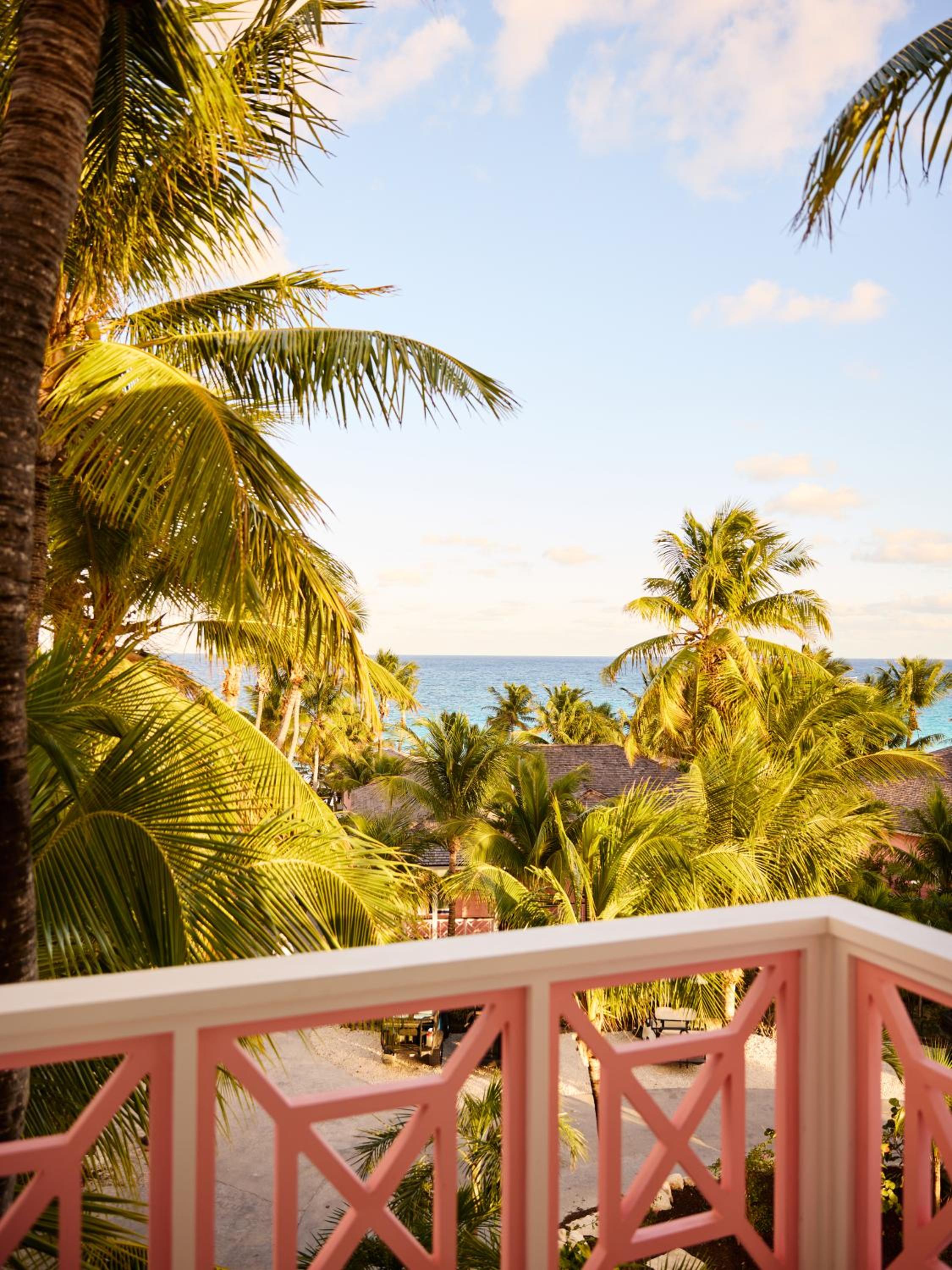 Premier Ocean View Suite with Balcony photo 3