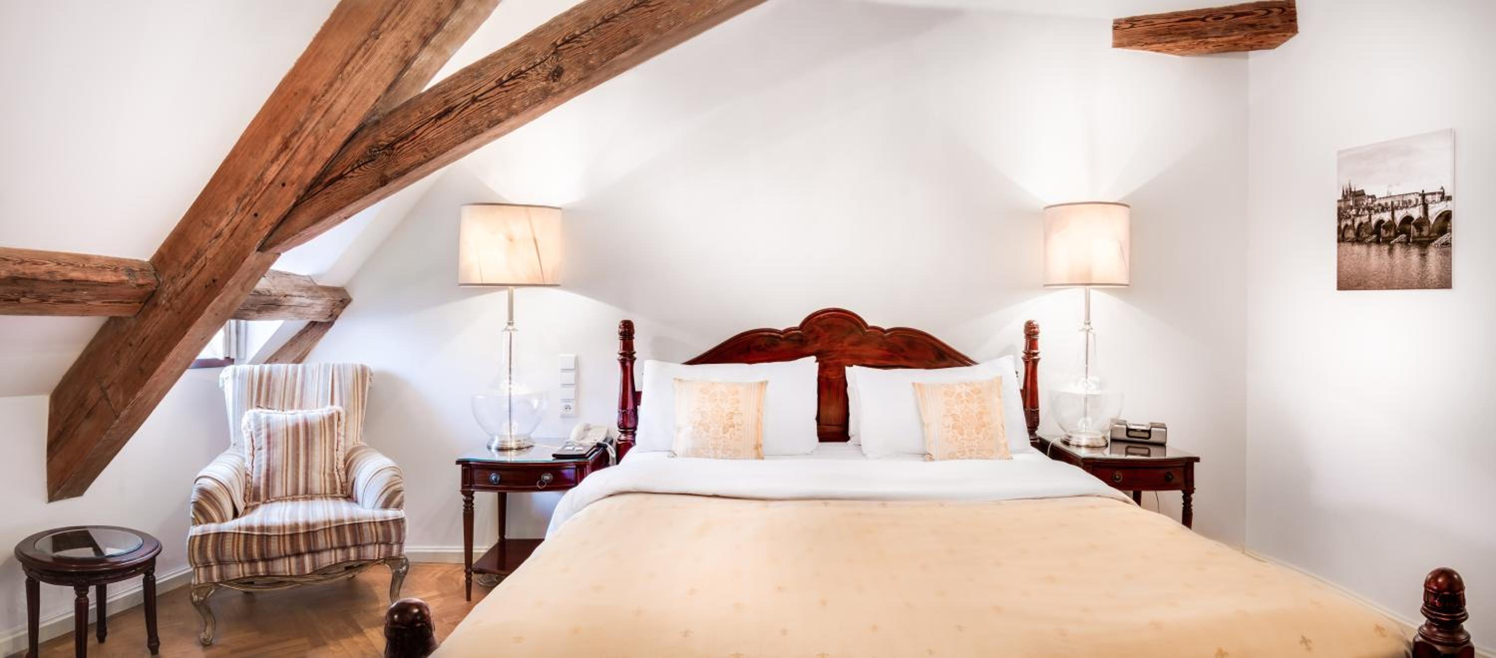 Available room