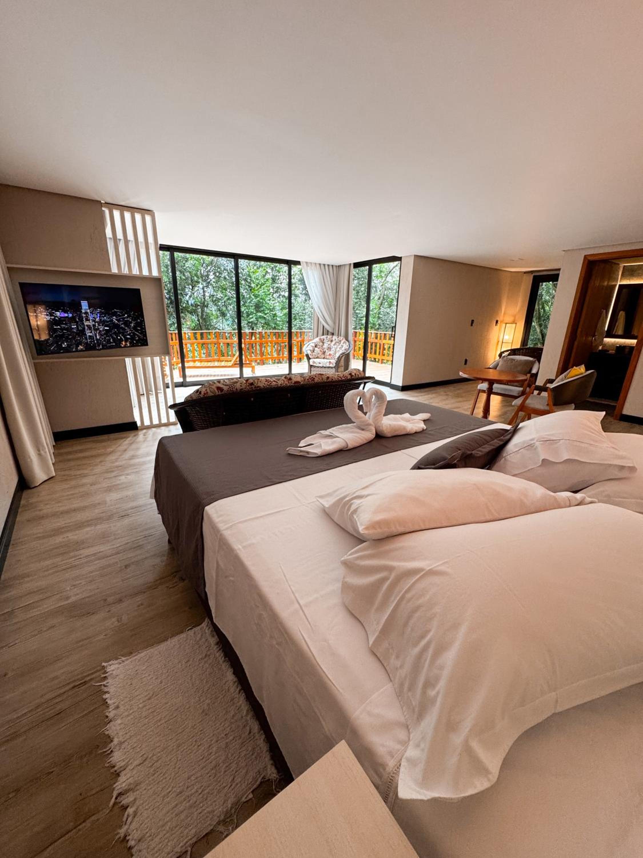 Two-Bedroom Chalet - Photo 29