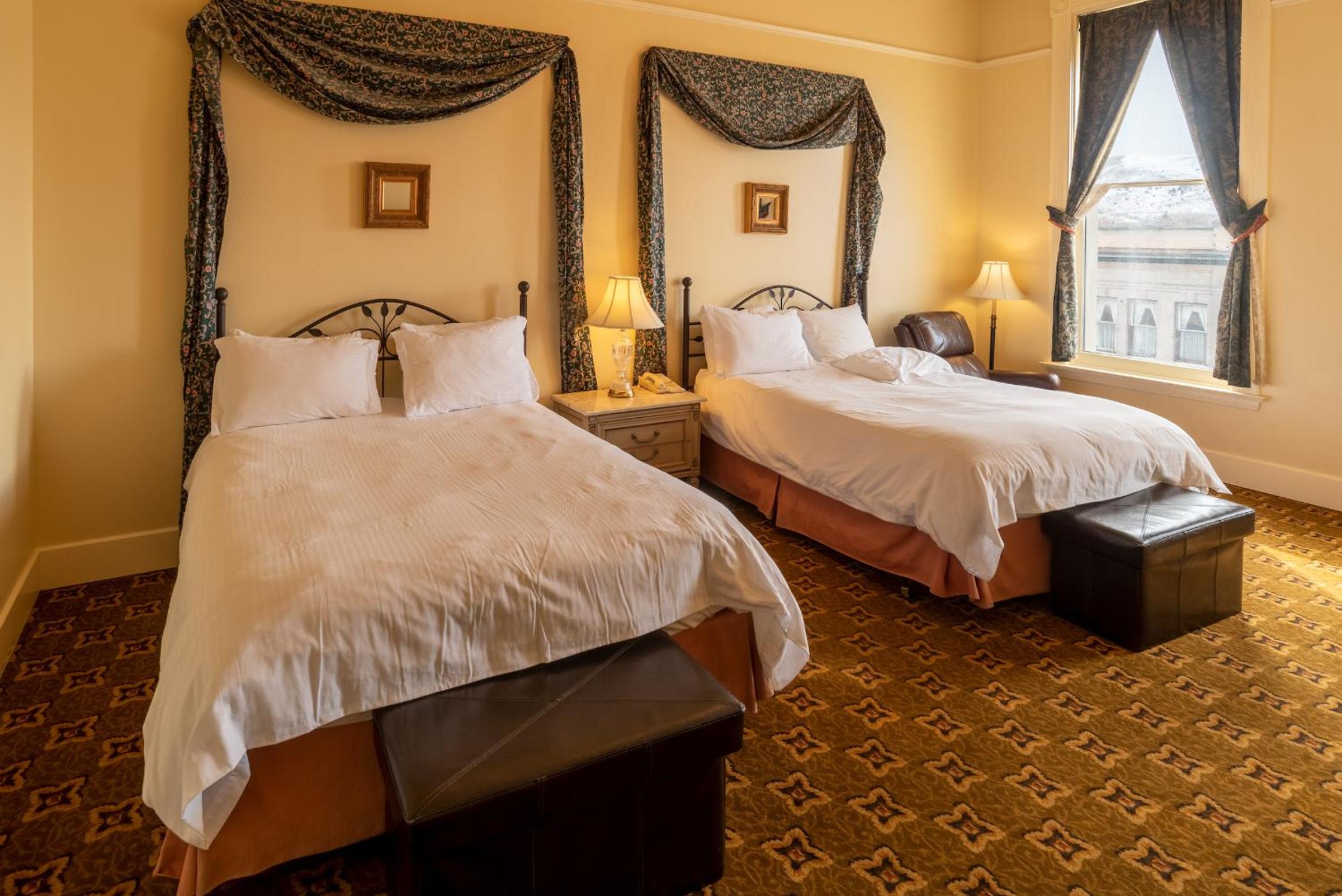 Double Room with Mountain View - Photo 4