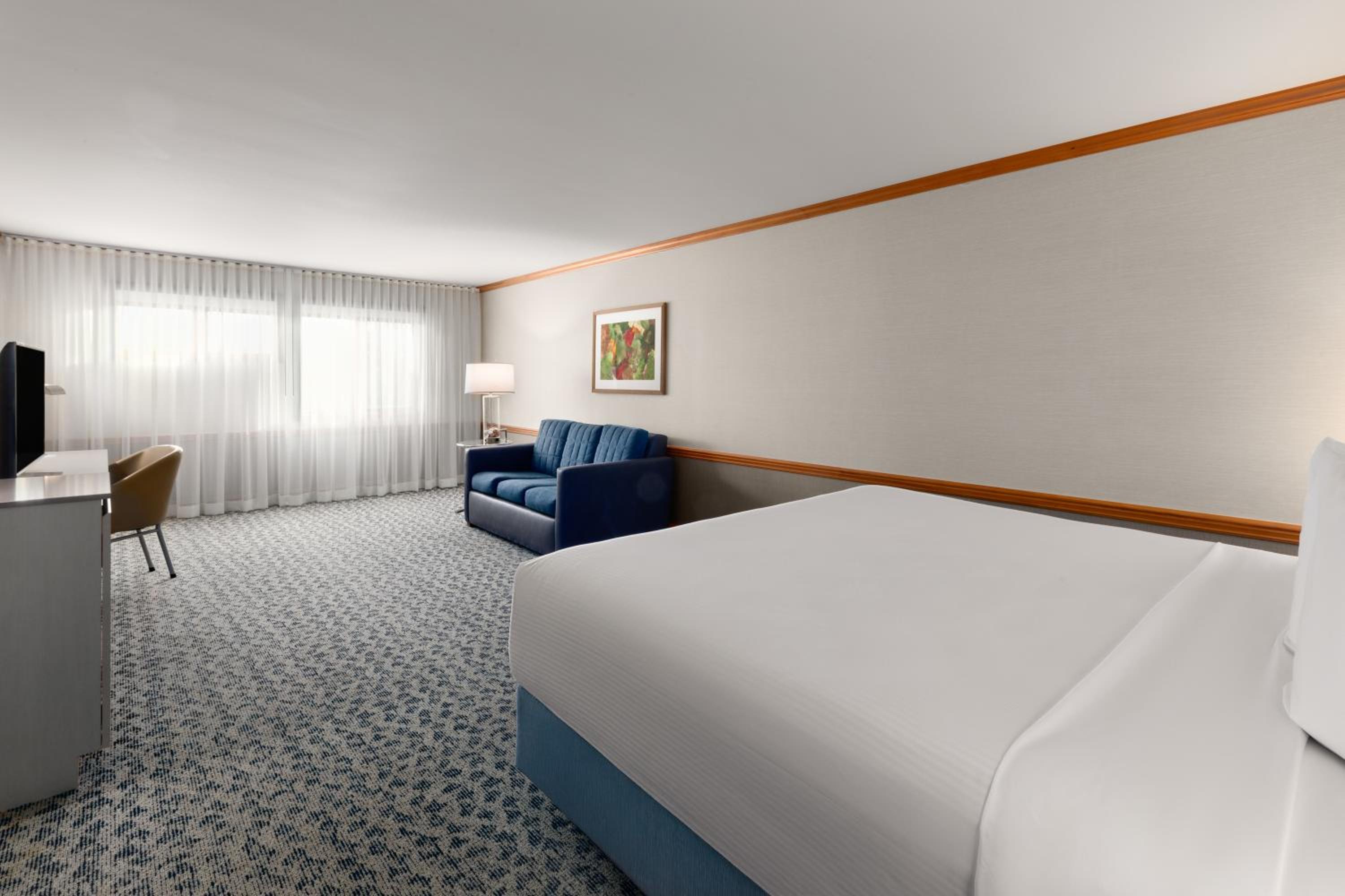 King Room - Non-Smoking - Photo 1