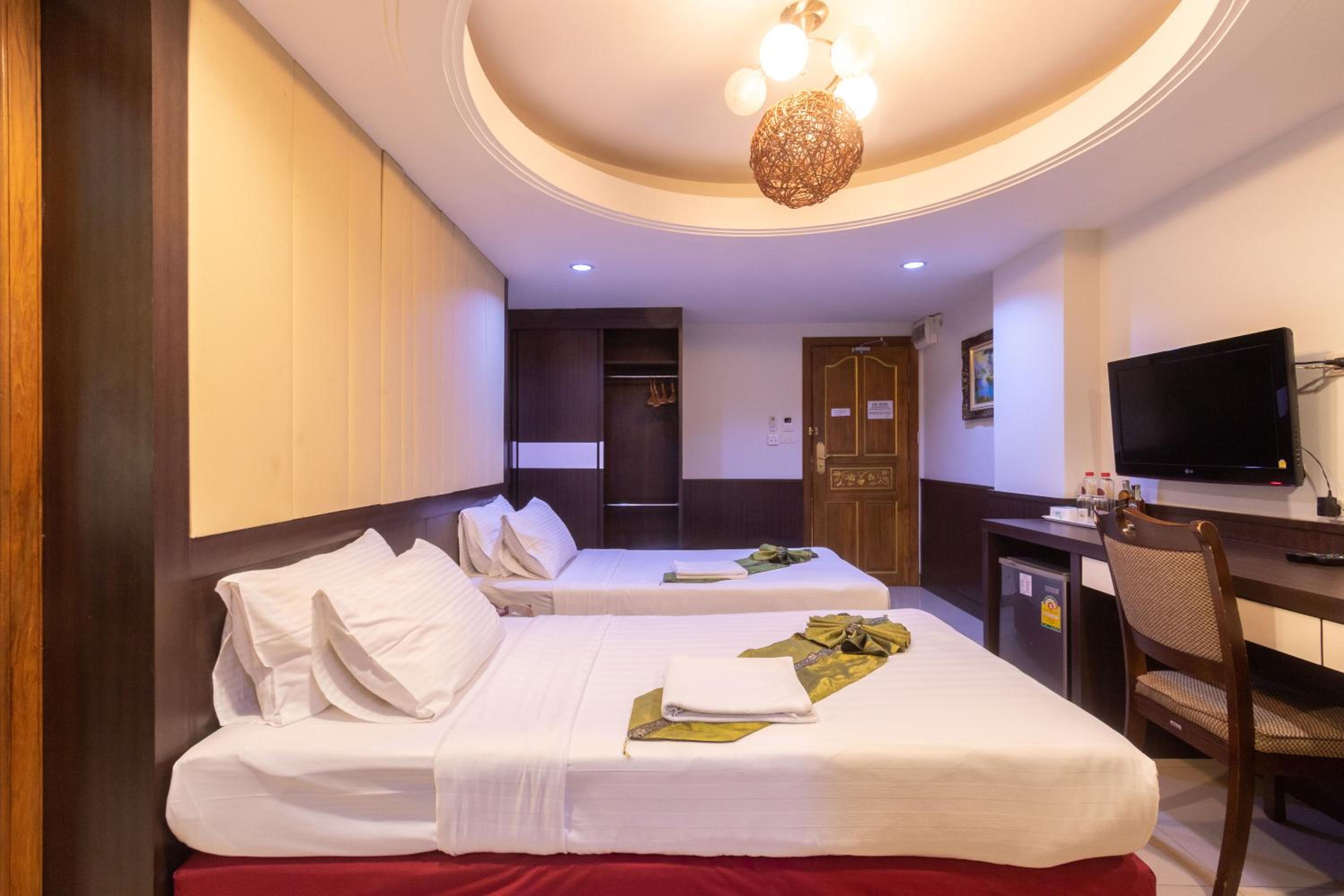 Superior Twin Room photo 3