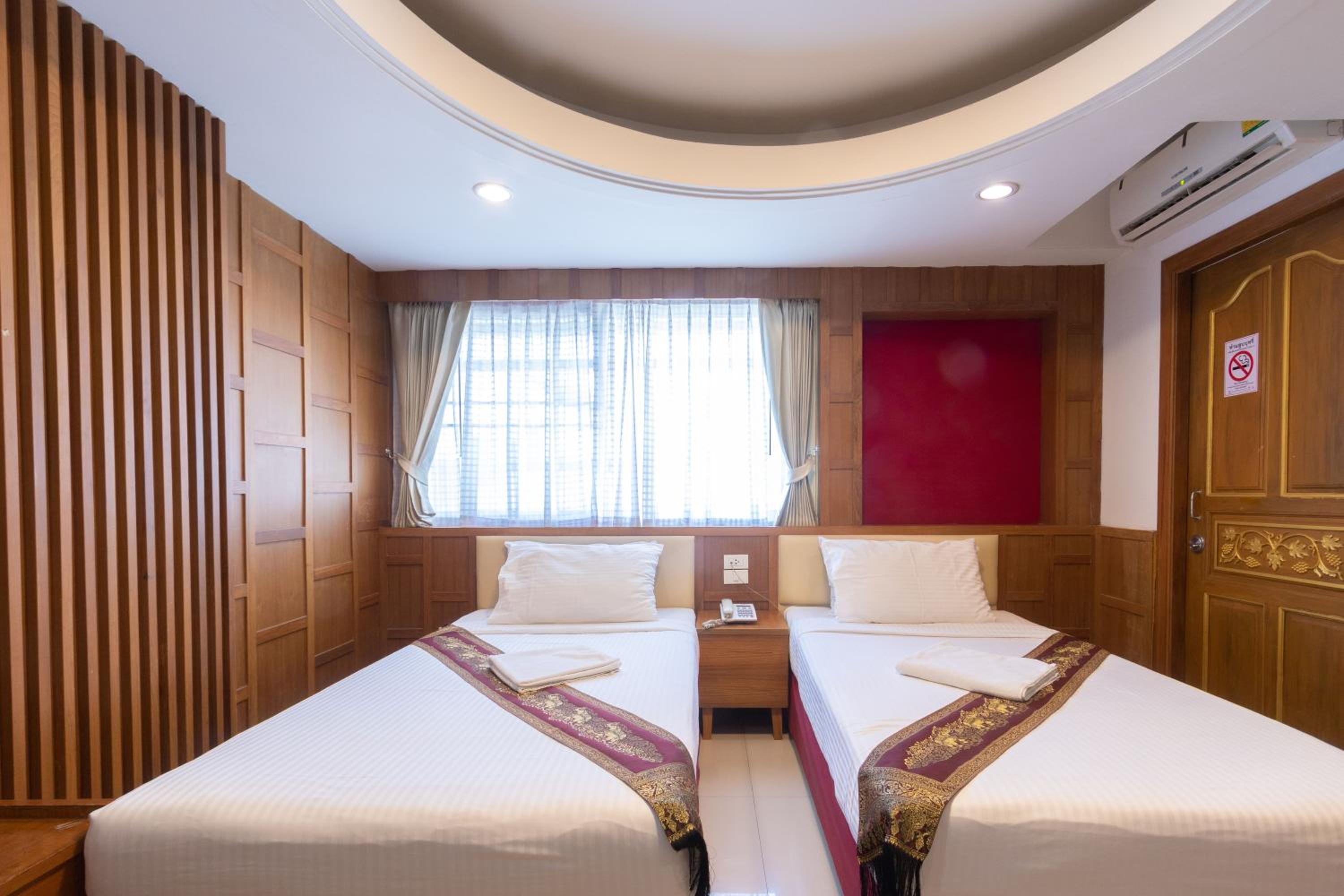 Superior Twin Room photo 2