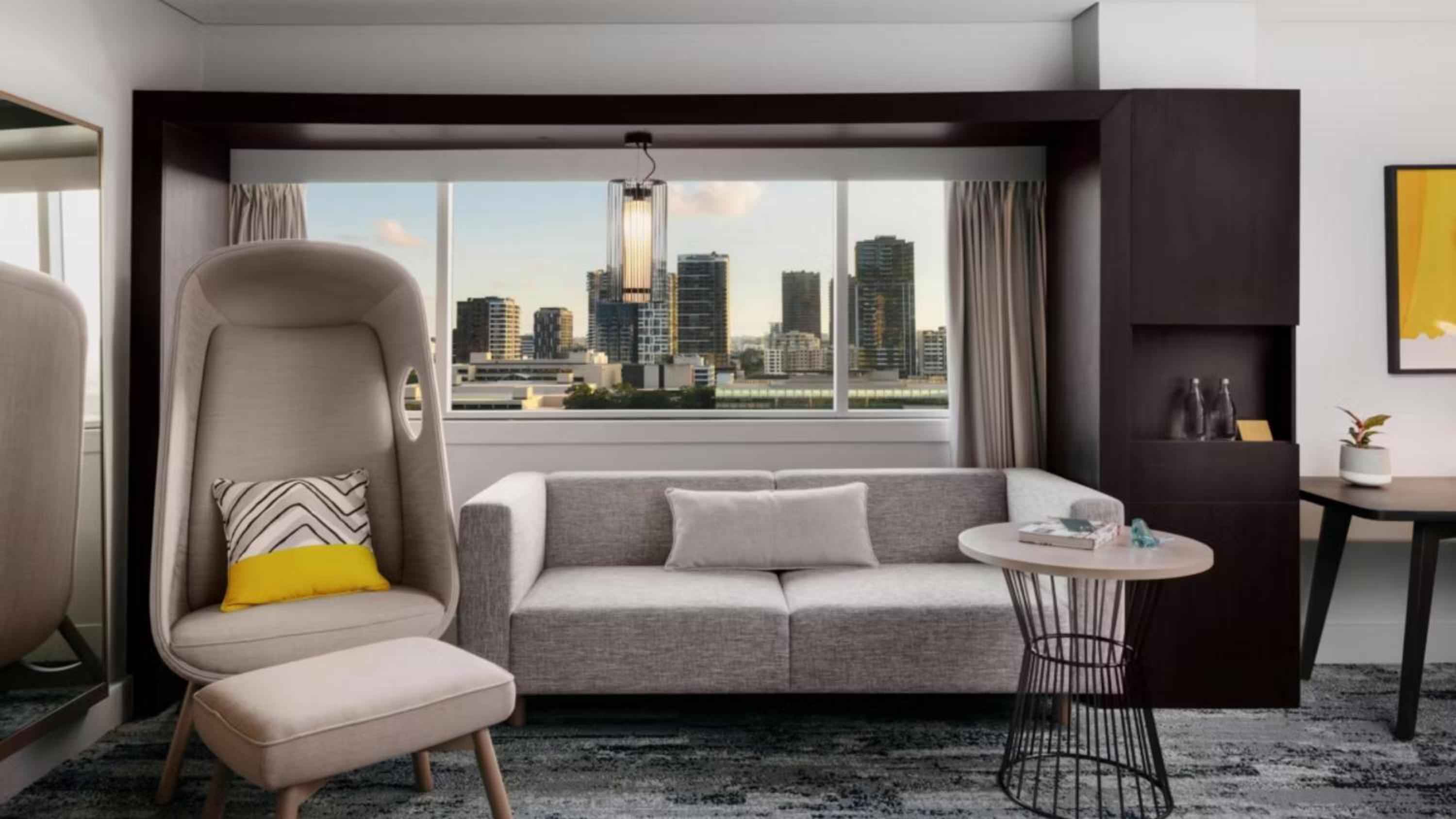 Grand King Room with River View - Photo 4