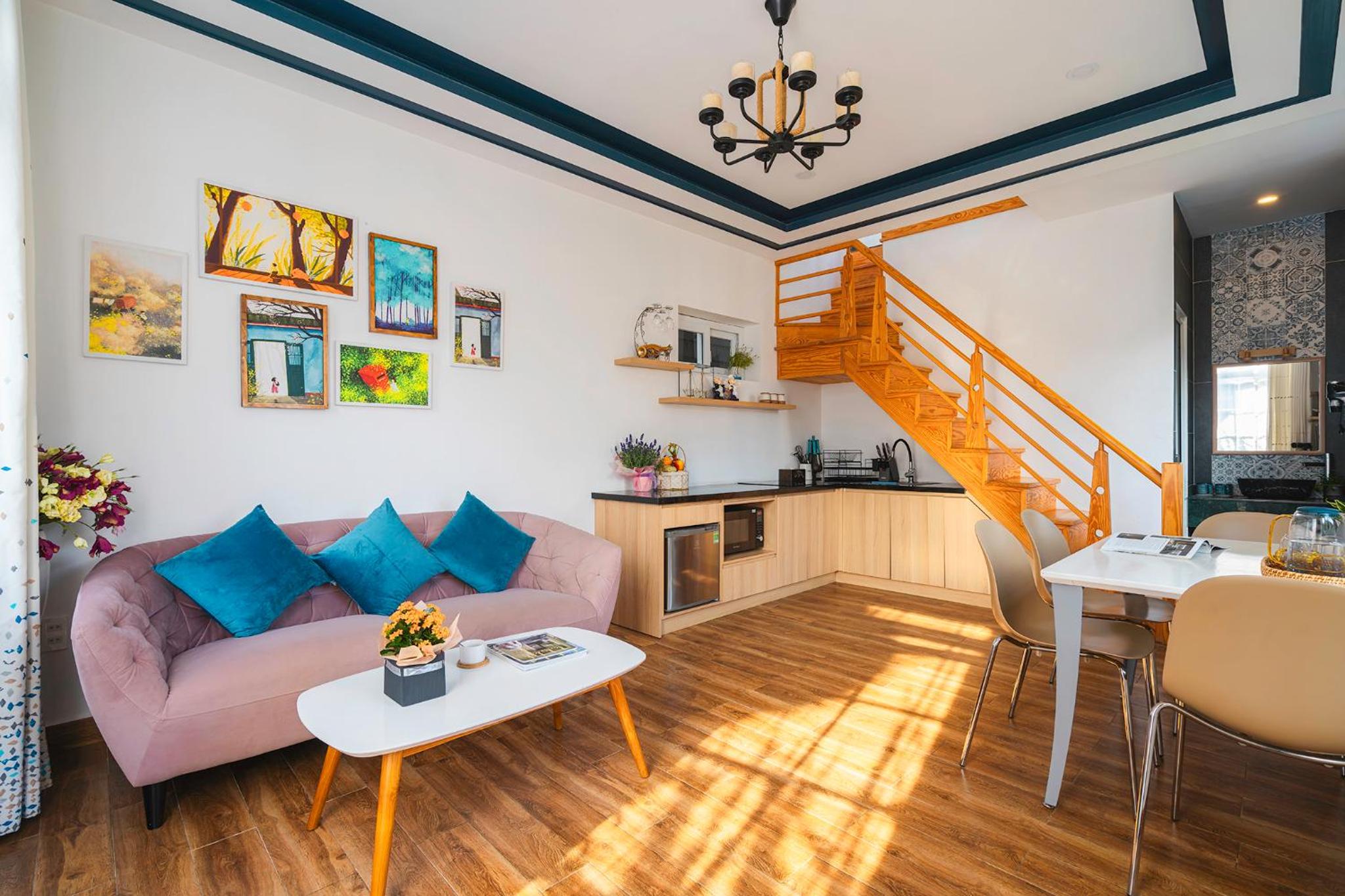 Apartment with Garden View - Photo 2