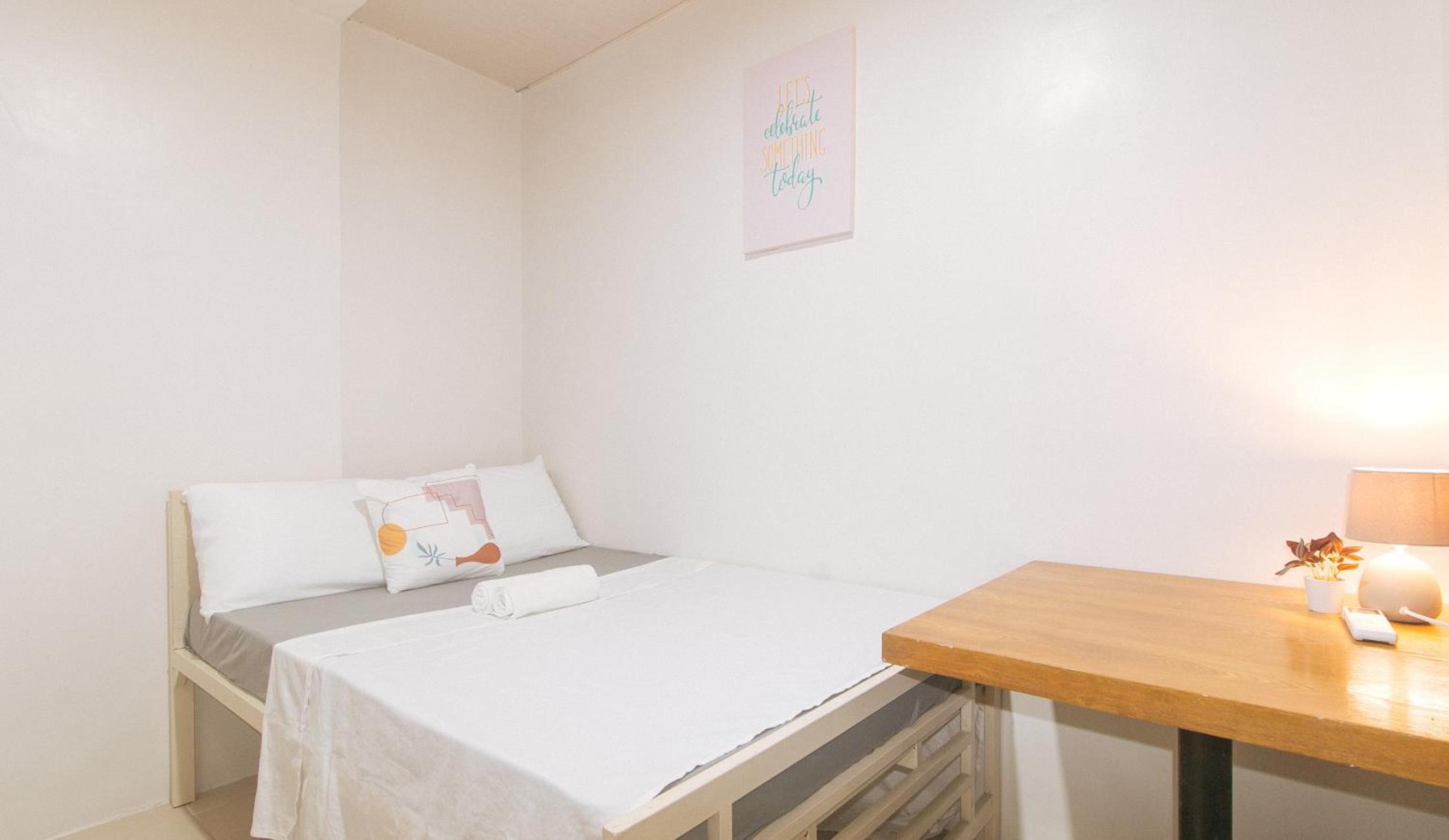 Standard Double Room - Photo 2