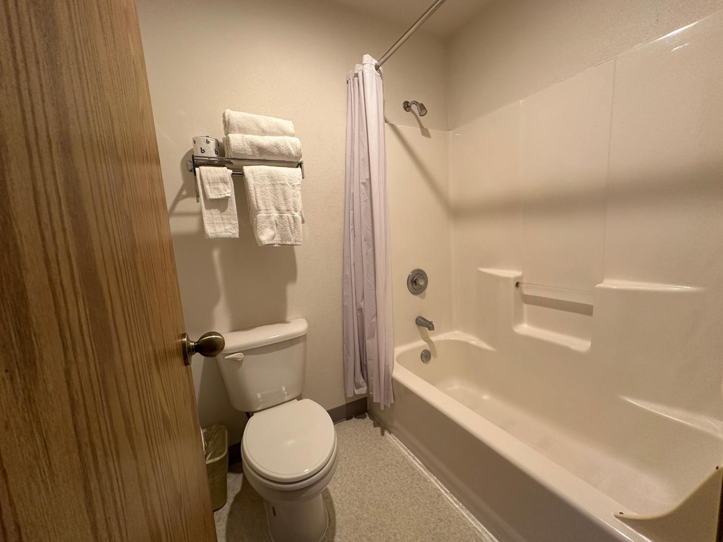 Queen Suite