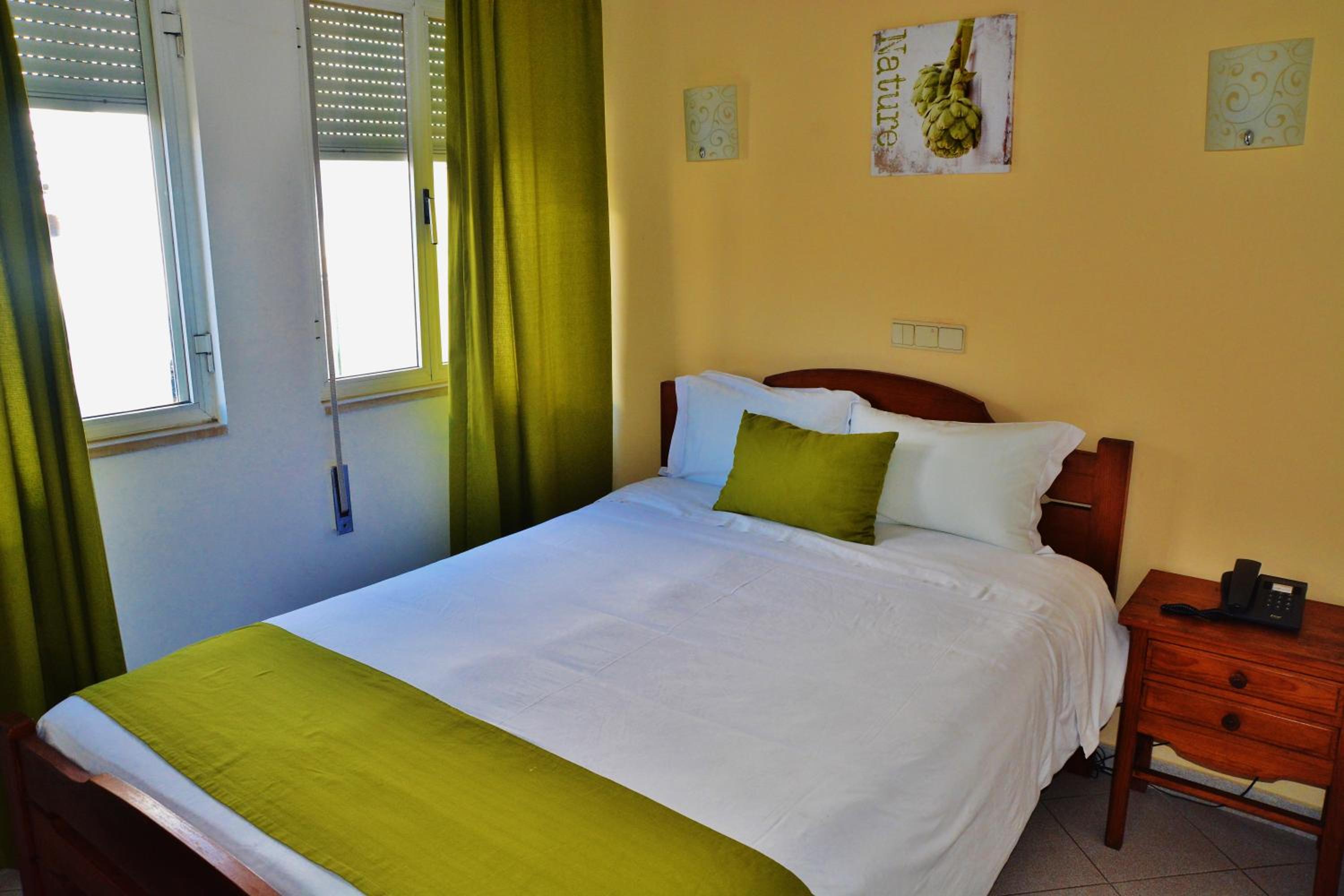 Double Room - Photo 3
