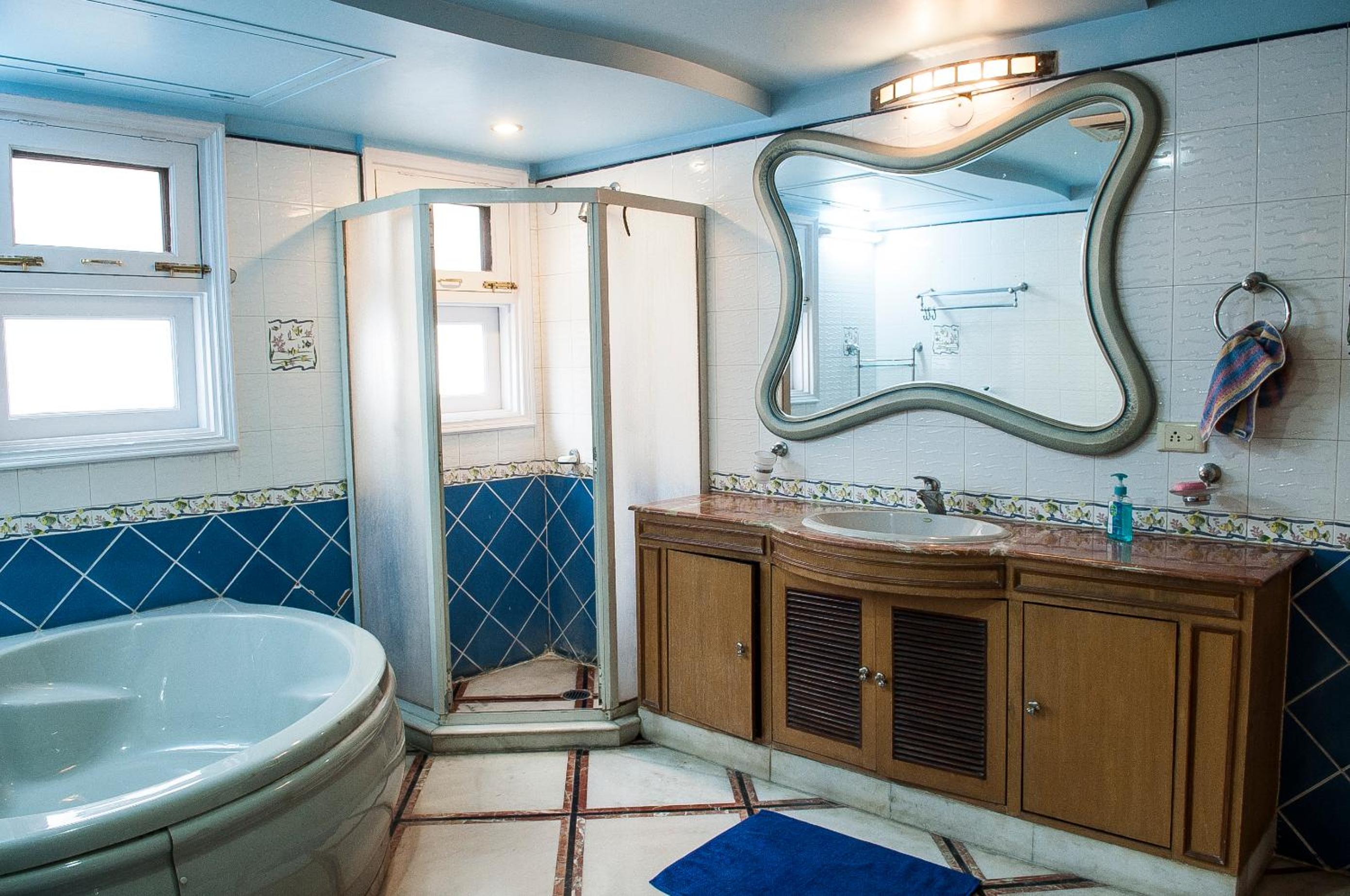 King Room with Balcony photo 3