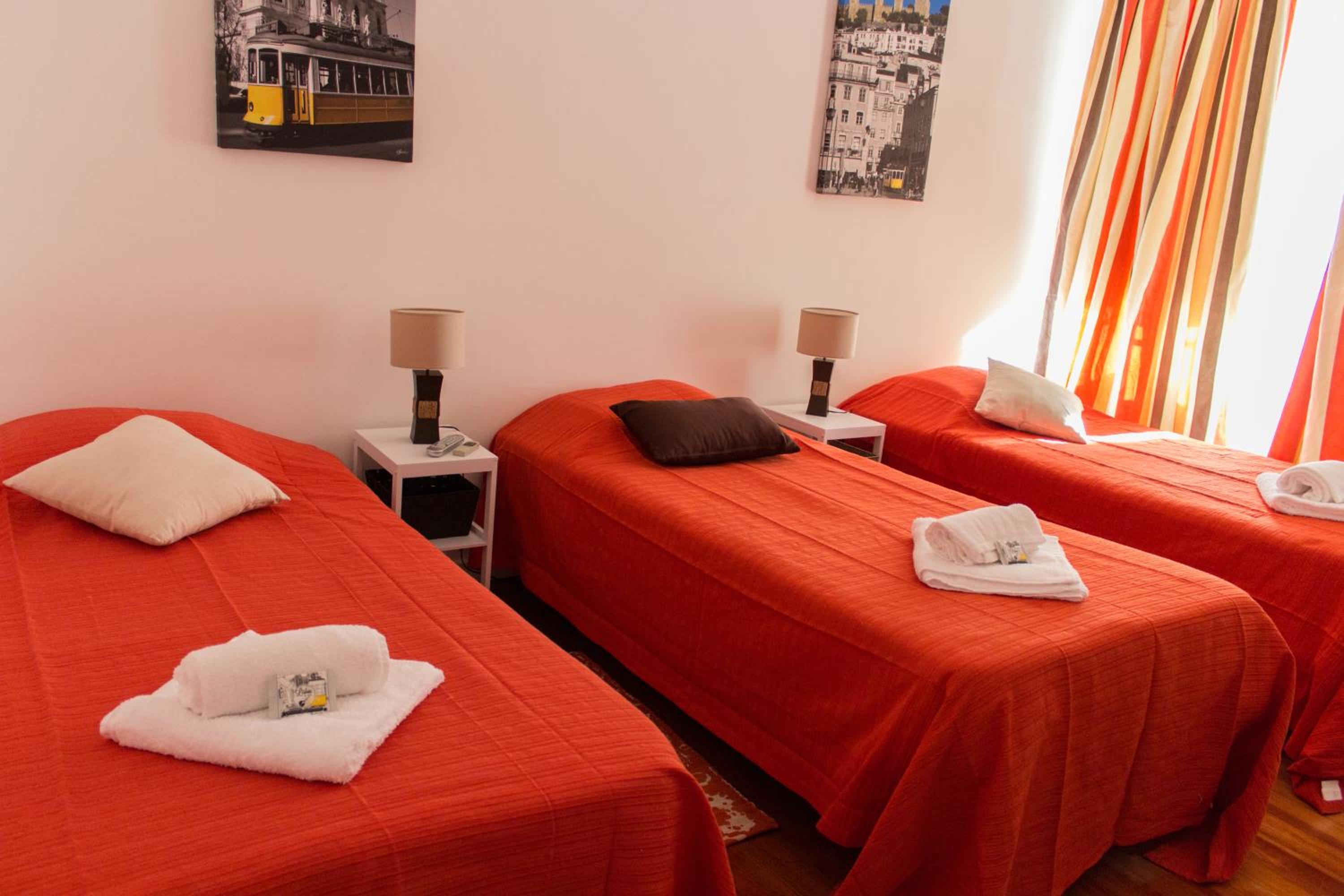 Triple Room with Shared Bathroom photo 1