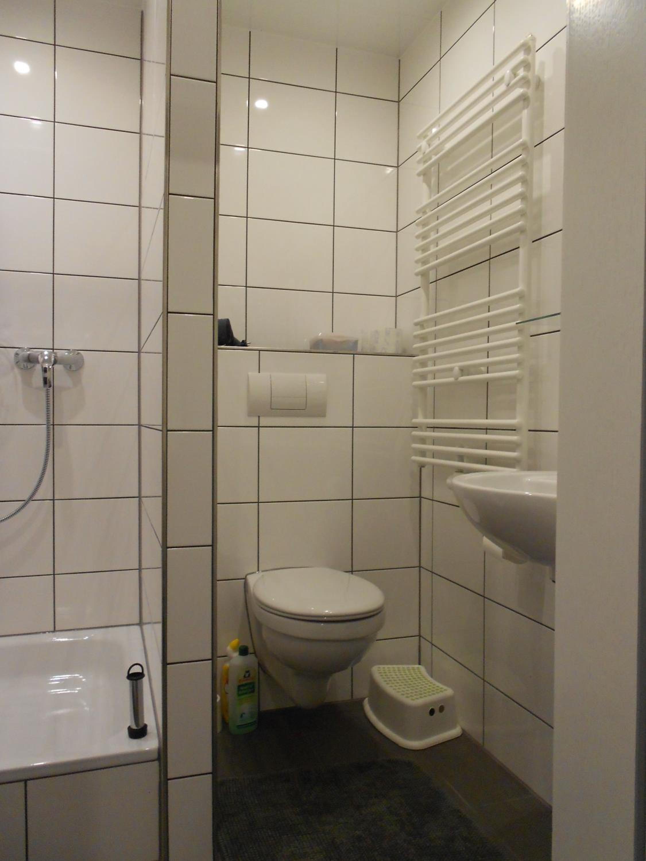Two-Bedroom Apartment - Photo 4