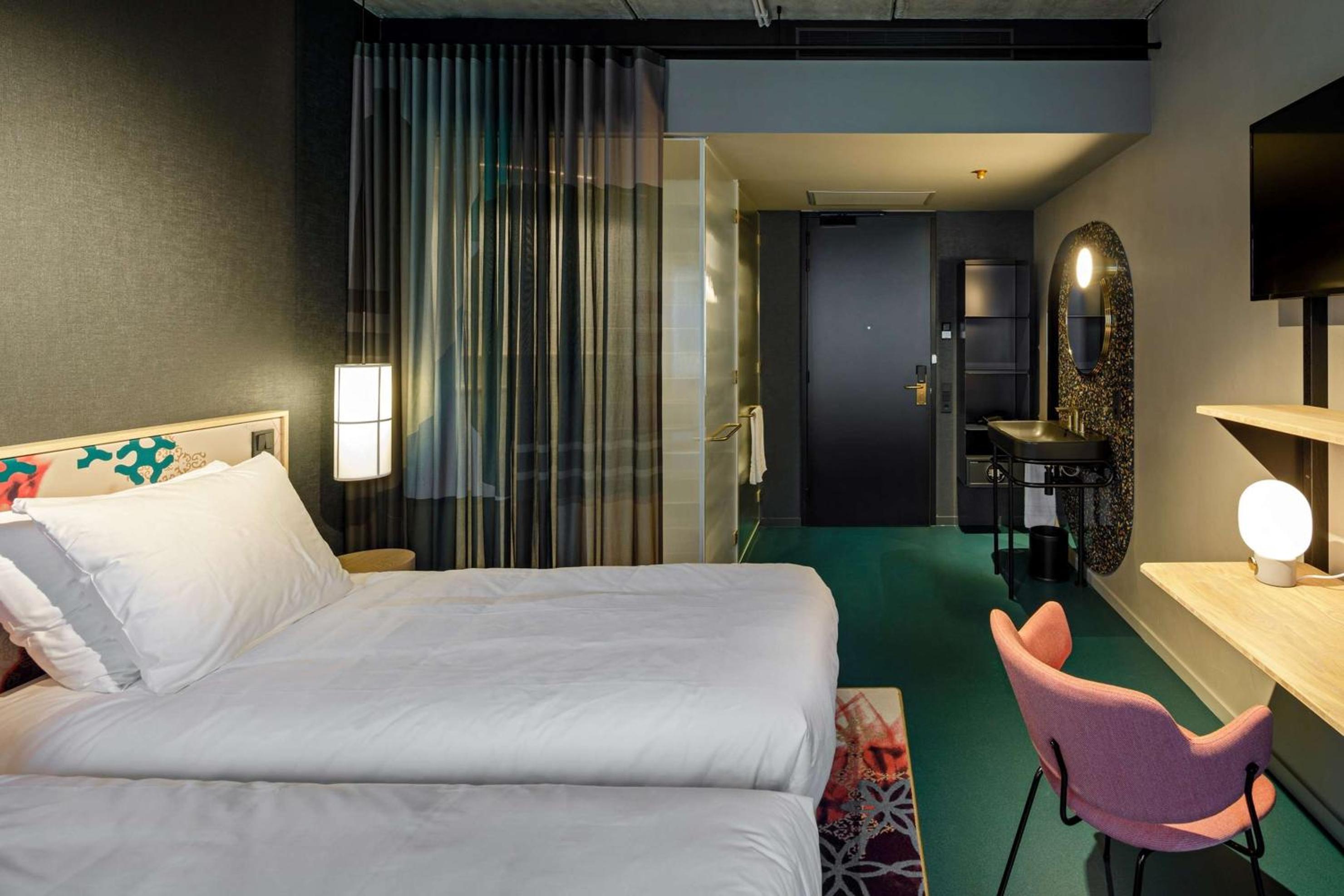 Standard Twin Room - Non-Smoking - Photo 3
