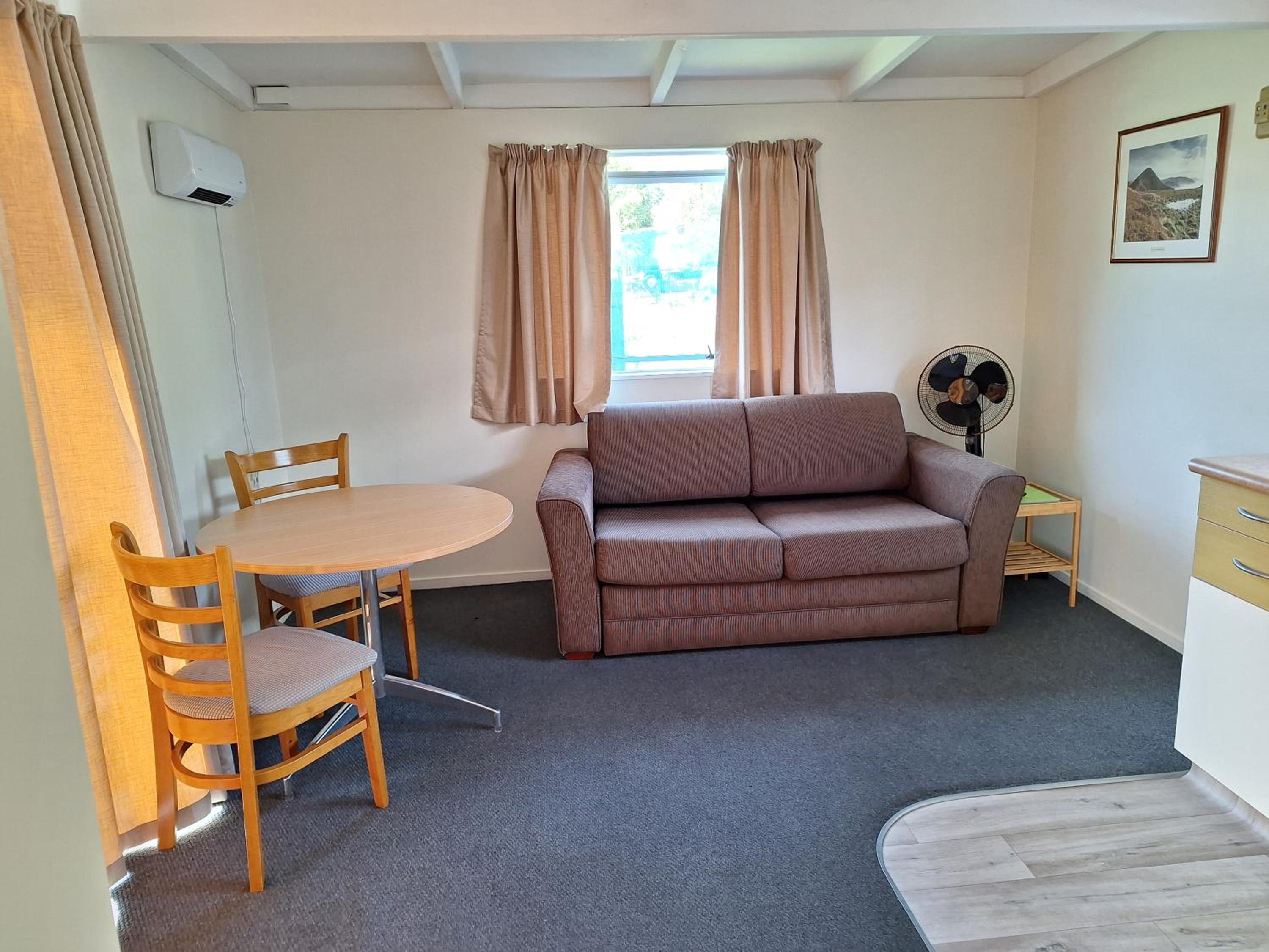 Double Room with Private Bathroom photo 2