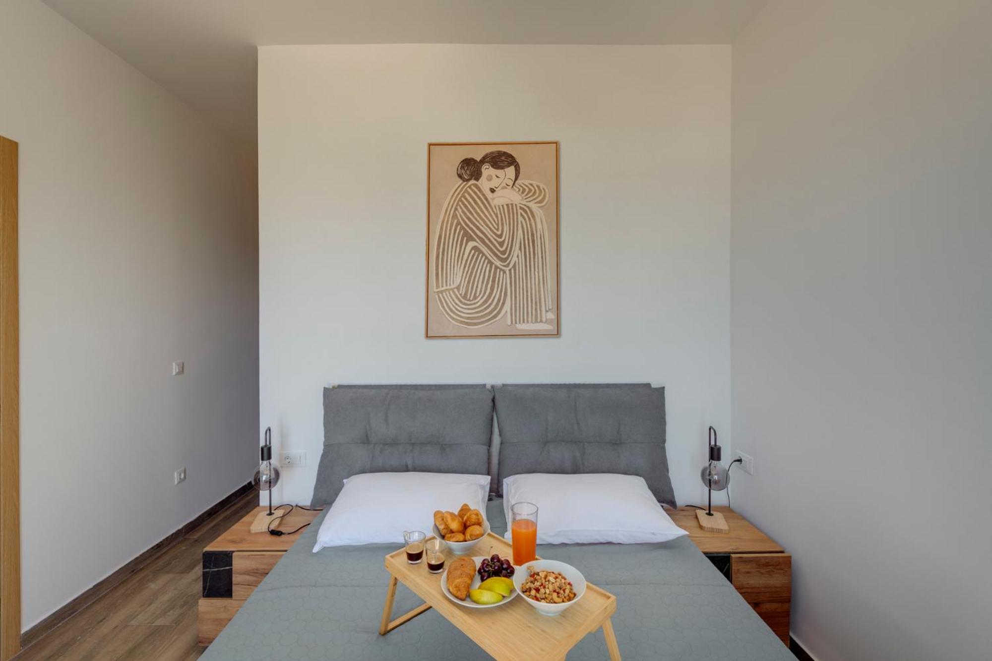 Three-Bedroom Villa photo 1