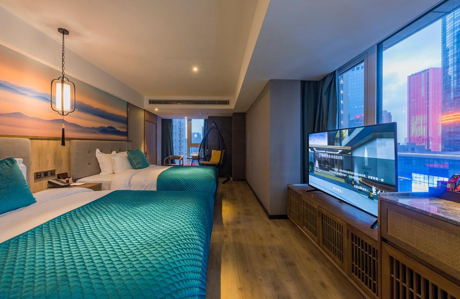 Liz Twin Room with City View