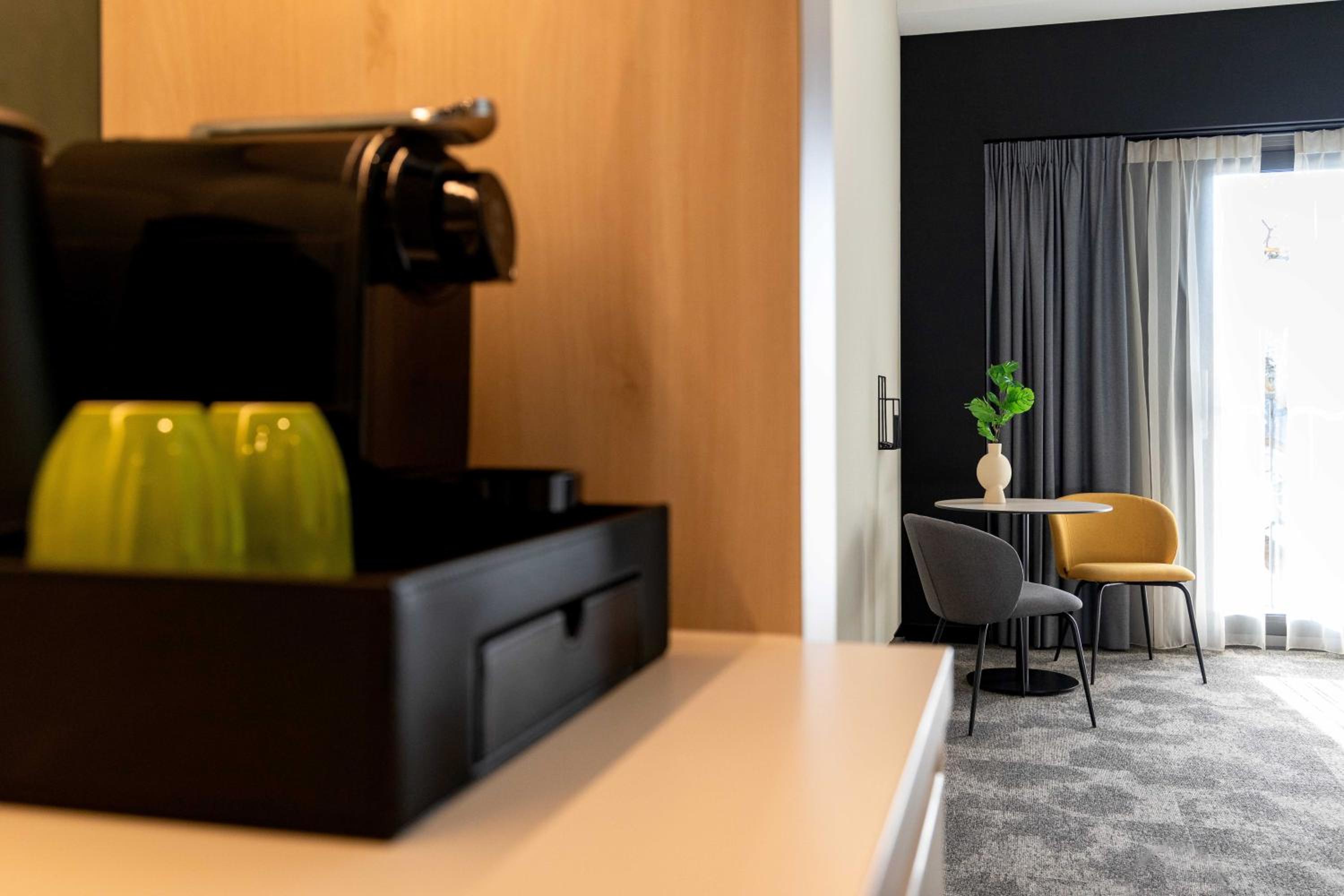 Twin Room - Photo 1
