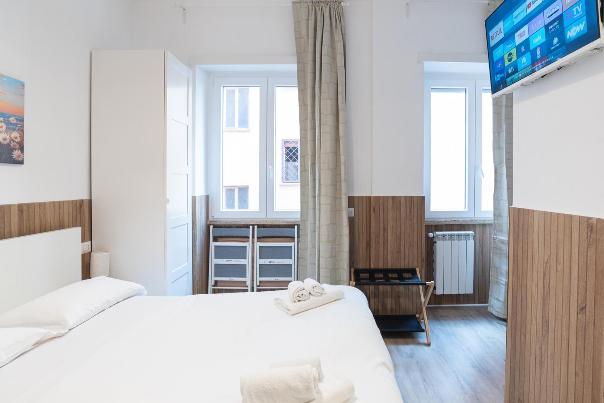 Deluxe Room (2 Adults + 1 Child) photo 3